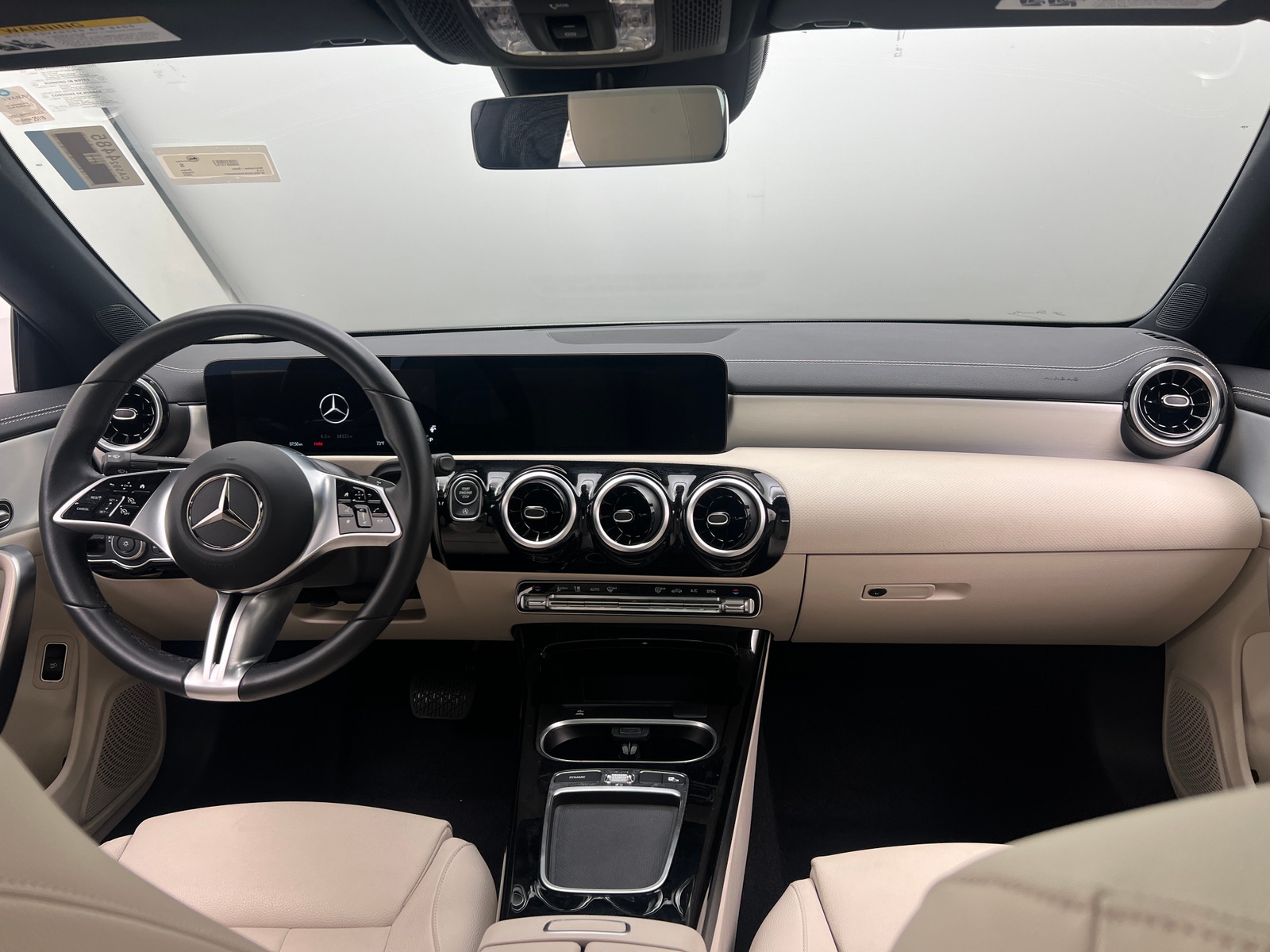 Thumbnail: 2025 Mercedes-Benz CLA - 2