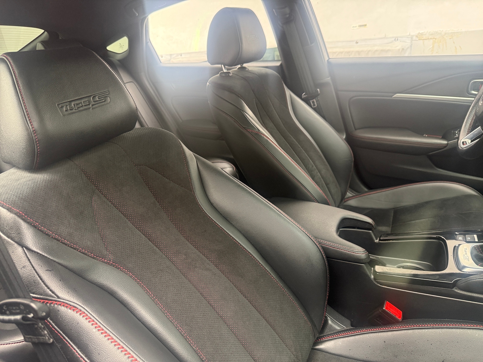Thumbnail: 2024 Acura Integra - 2
