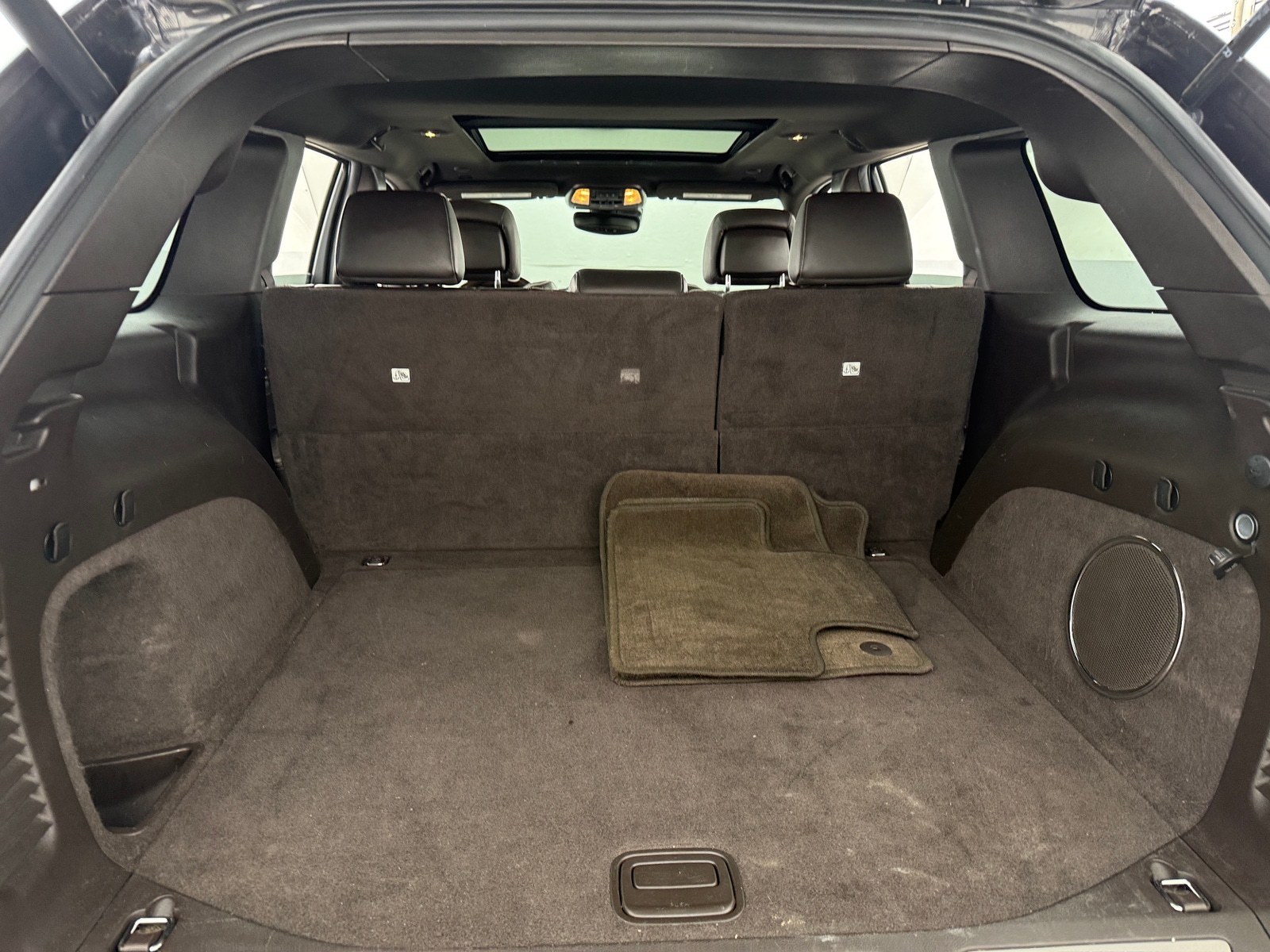 Thumbnail: 2019 Jeep Grand Cherokee - 6