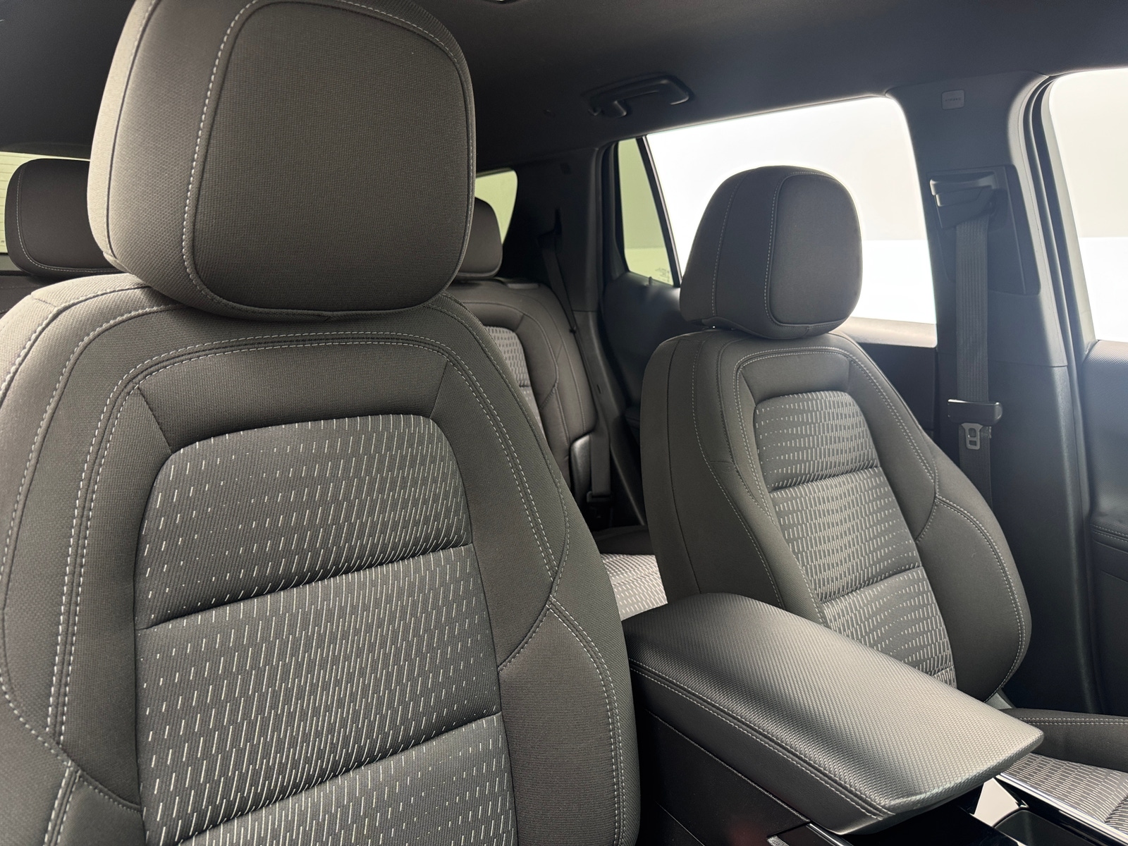 Thumbnail: 2025 Chevrolet Equinox - 2