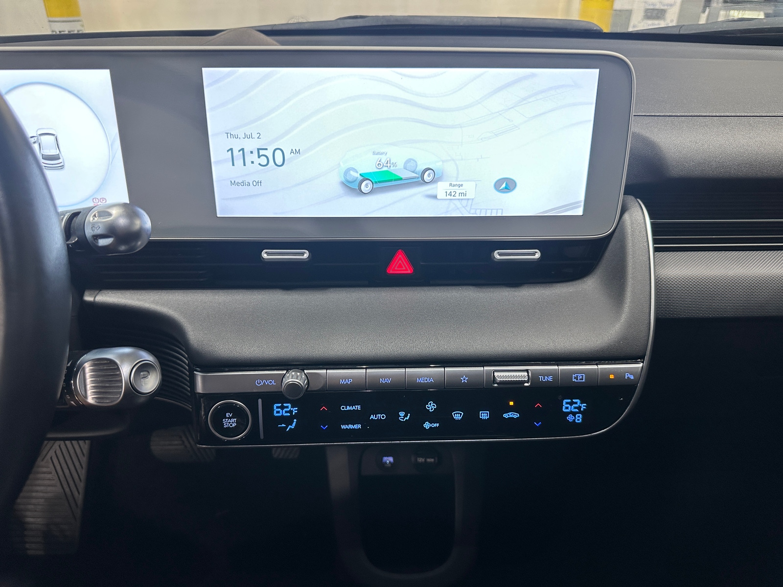 Thumbnail: 2023 Hyundai Ioniq 5 - 3