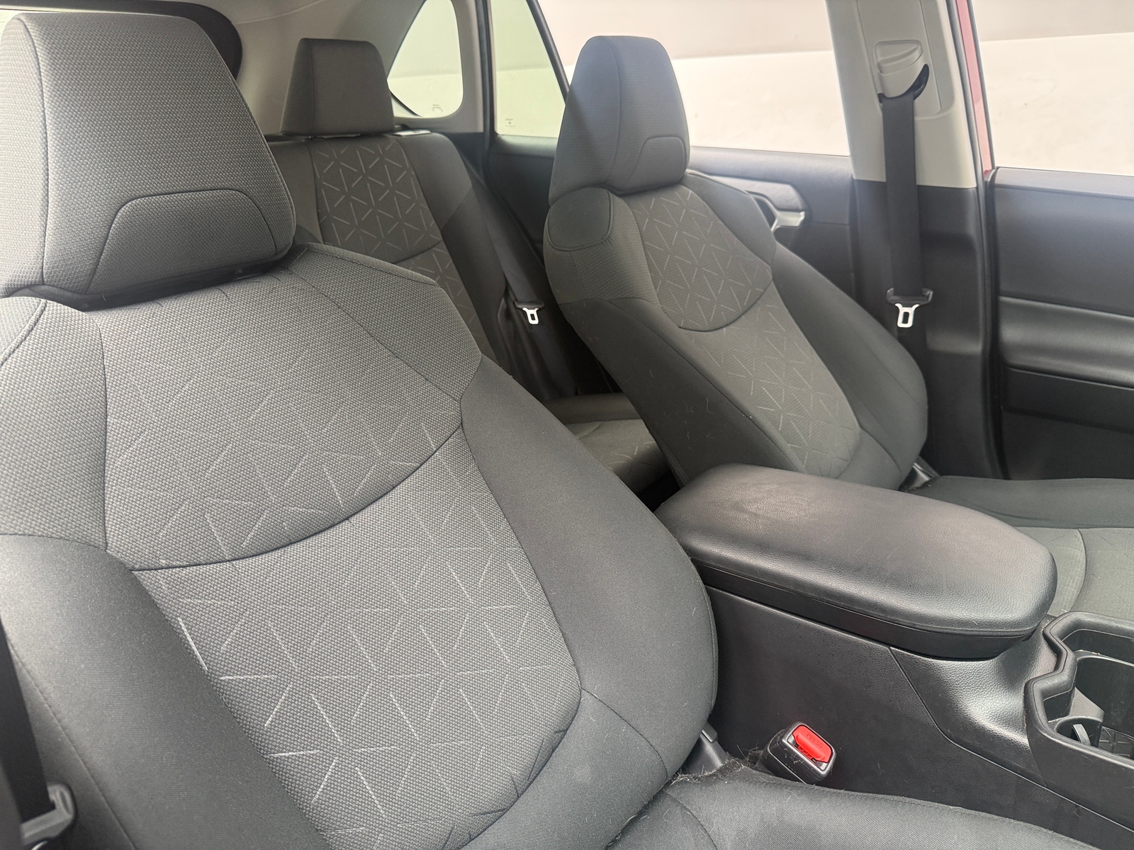 Thumbnail: 2021 Toyota RAV4 - 2