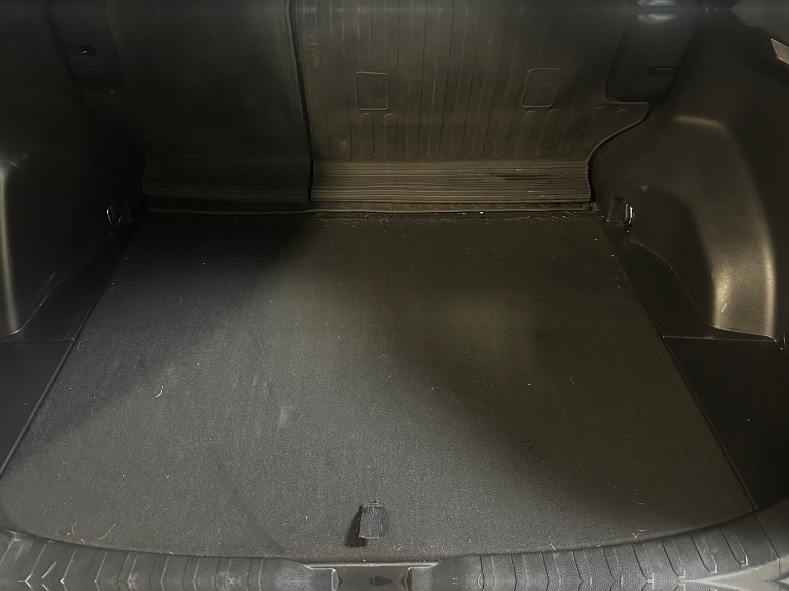 Thumbnail: 2021 Toyota RAV4 - 7
