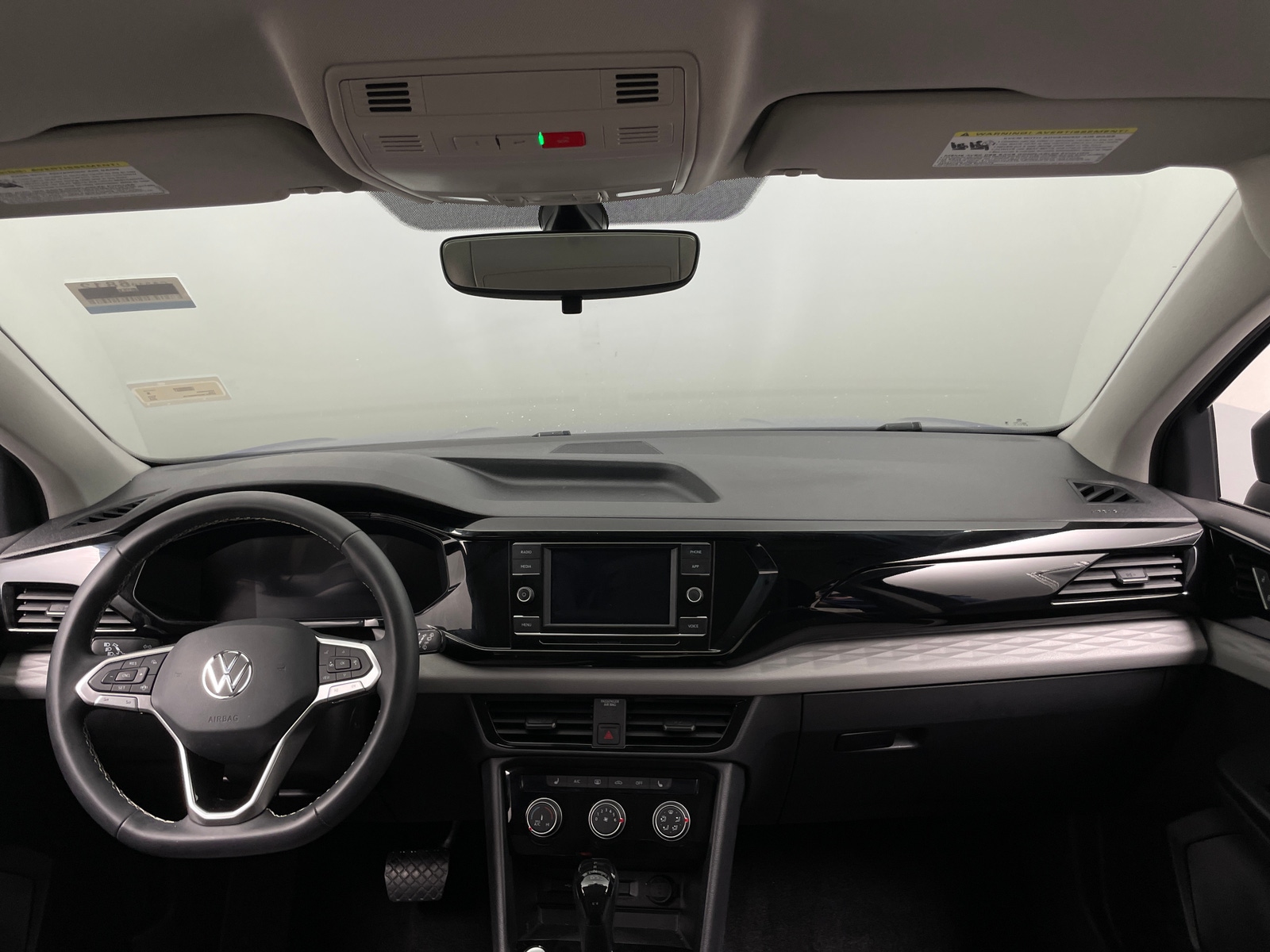 Thumbnail: 2023 Volkswagen Taos - 3
