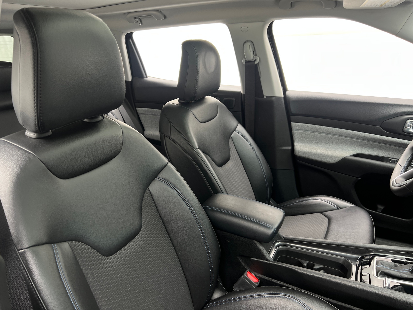 Thumbnail: 2022 Jeep Compass - 2
