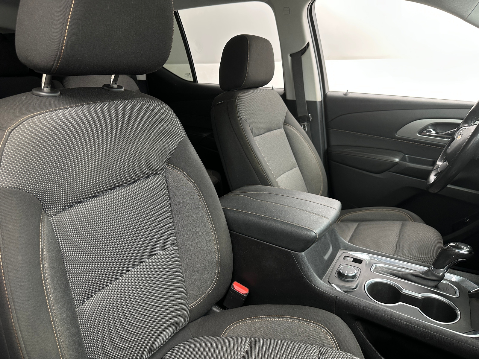 Thumbnail: 2020 Chevrolet Traverse - 2