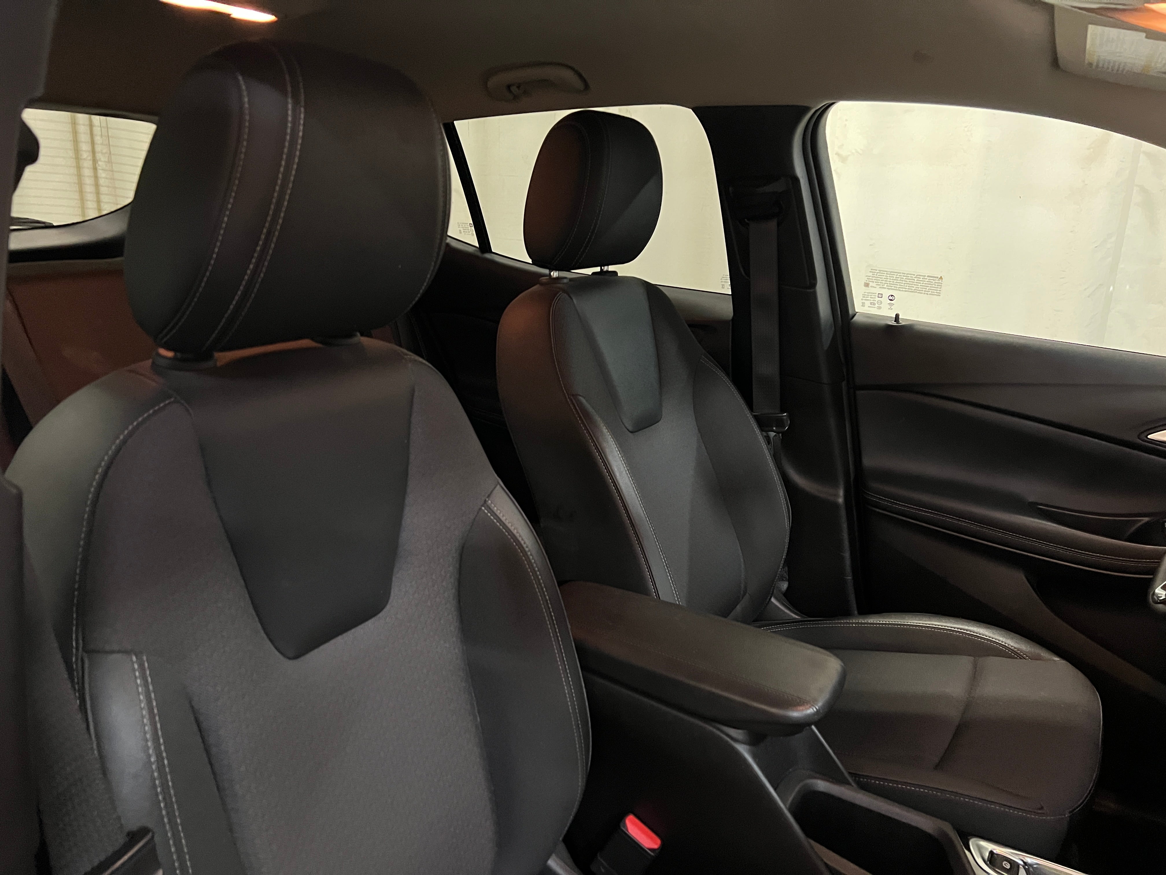 2025 Buick Encore GX Preferred - Photo 2