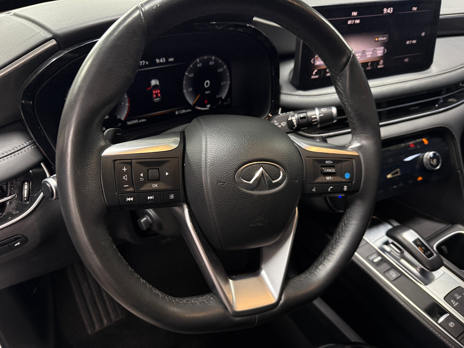 Thumbnail: 2023 INFINITI QX60 - 4