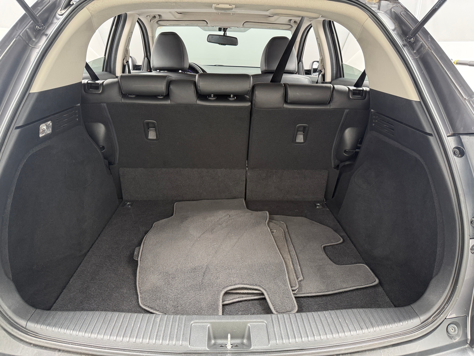 Thumbnail: 2016 Honda HR-V - 6