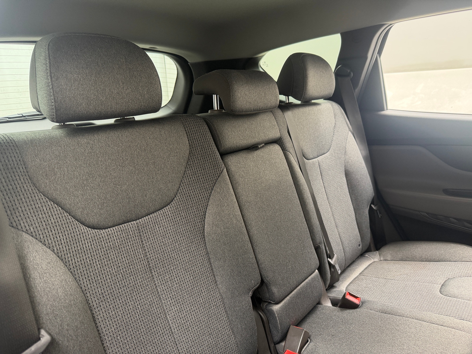 Thumbnail: 2019 Hyundai Santa Fe - 6