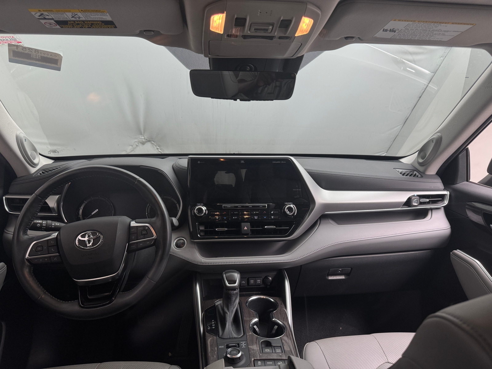Thumbnail: 2020 Toyota Highlander - 2