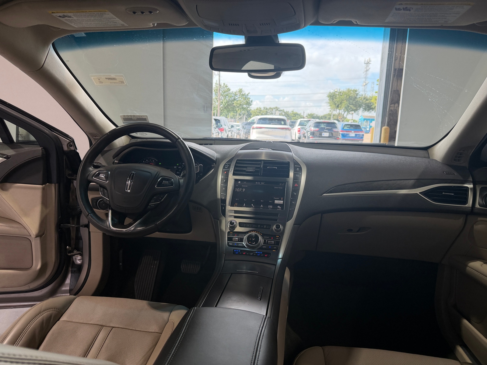 Thumbnail: 2019 Lincoln MKZ - 2
