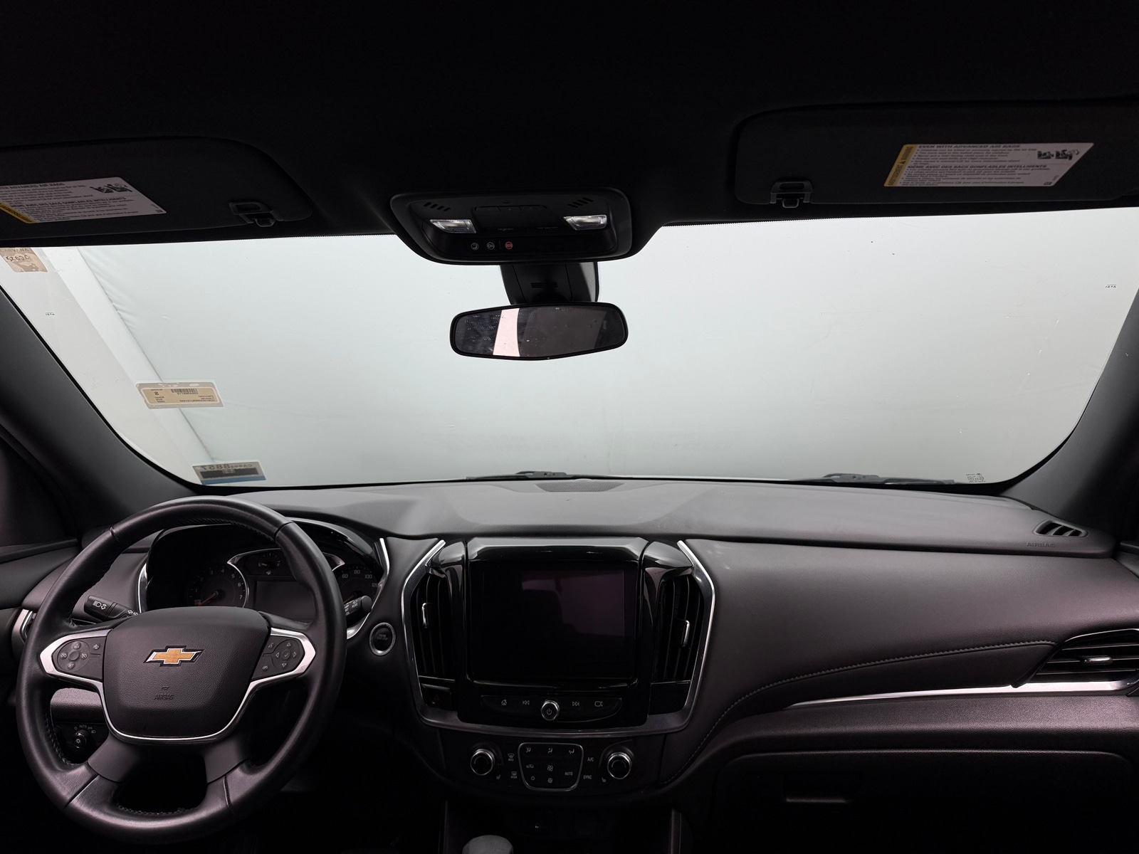Thumbnail: 2022 Chevrolet Traverse - 3