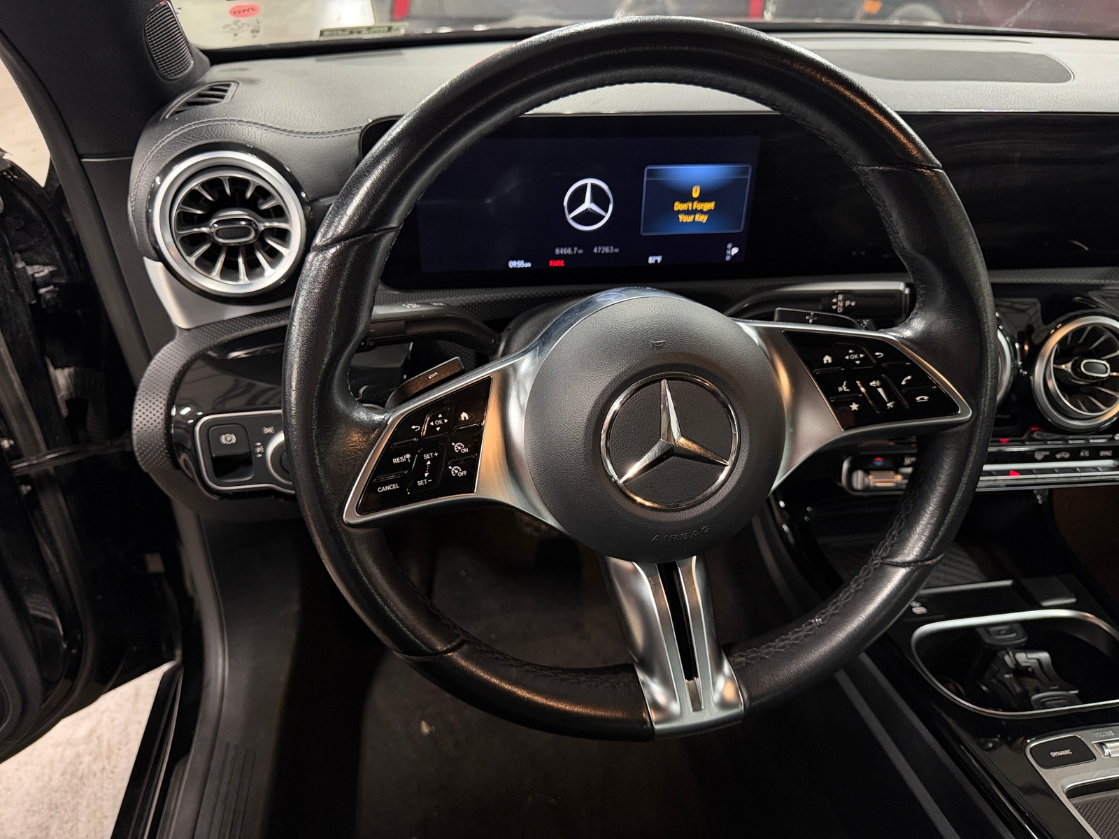 Thumbnail: 2025 Mercedes-Benz CLA - 4