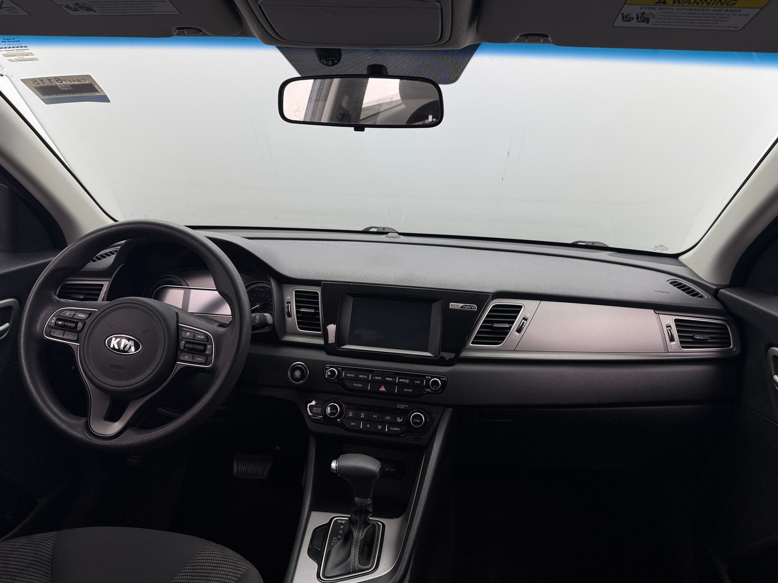 Thumbnail: 2019 Kia Niro - 3