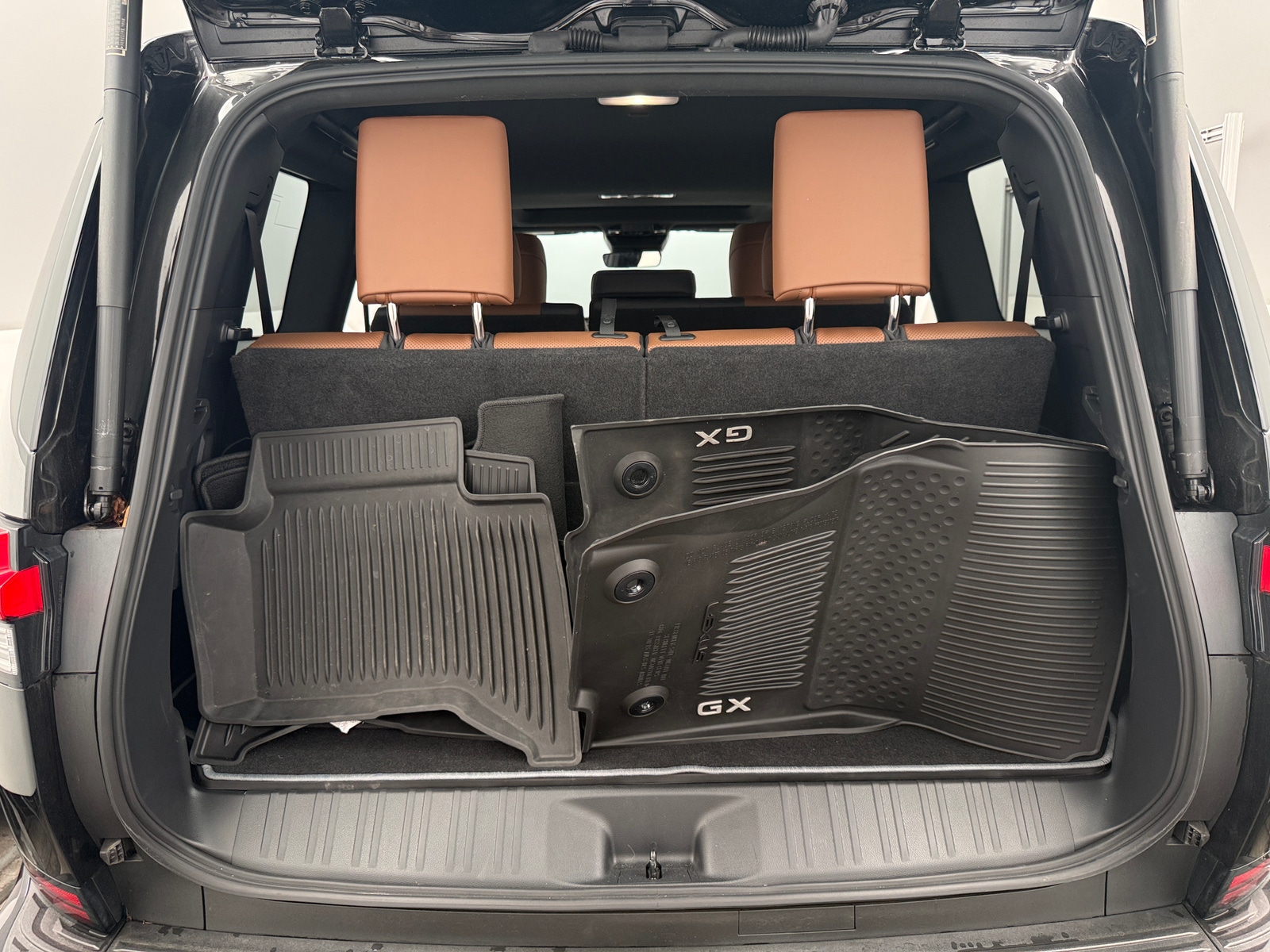 Thumbnail: 2025 Lexus GX - 6