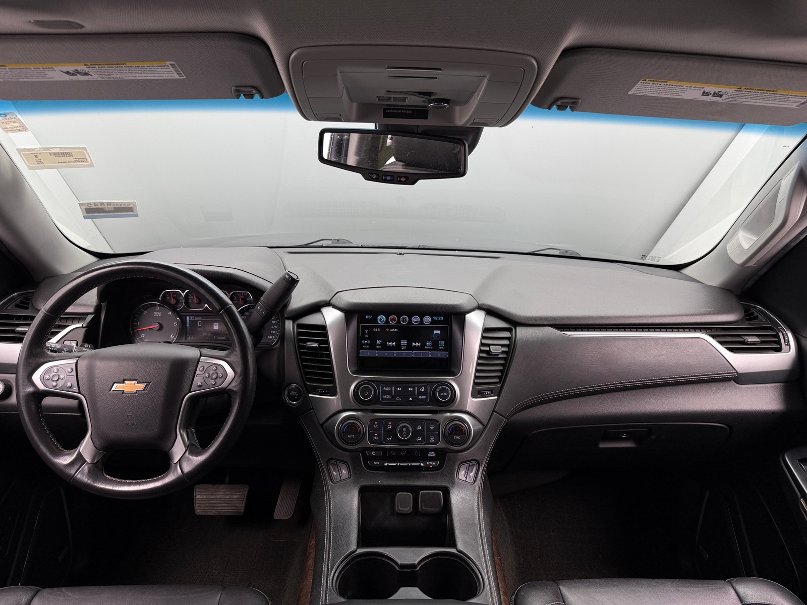 Thumbnail: 2018 Chevrolet Suburban - 2