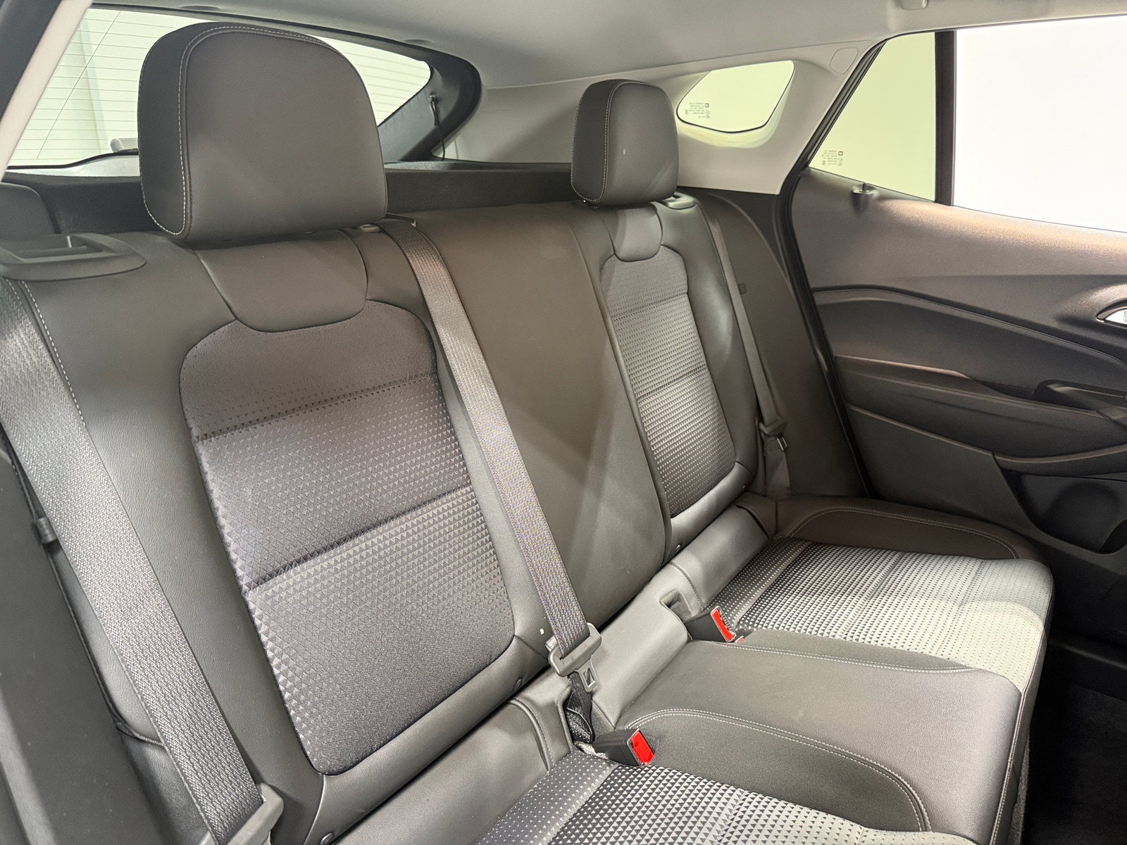Thumbnail: 2025 Chevrolet Trax - 6