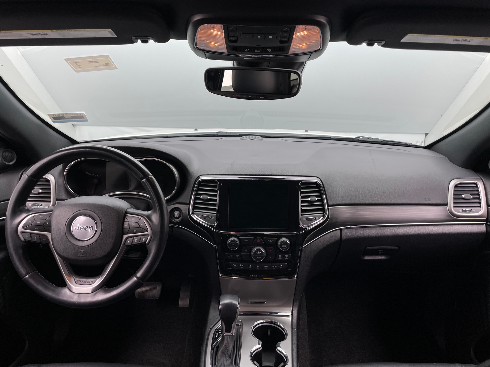 Thumbnail: 2022 Jeep Grand Cherokee - 2