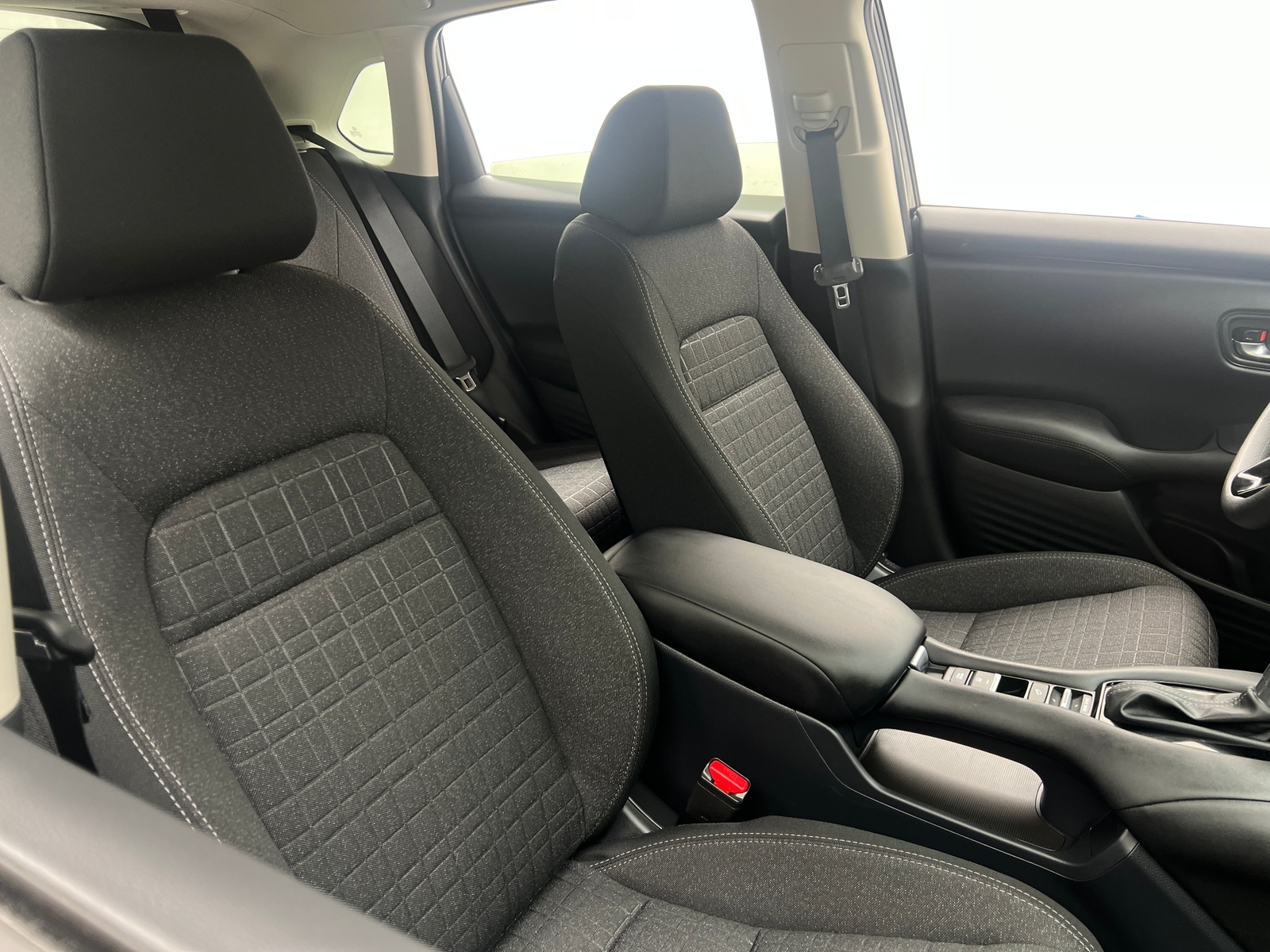 Thumbnail: 2026 Honda HR-V - 2