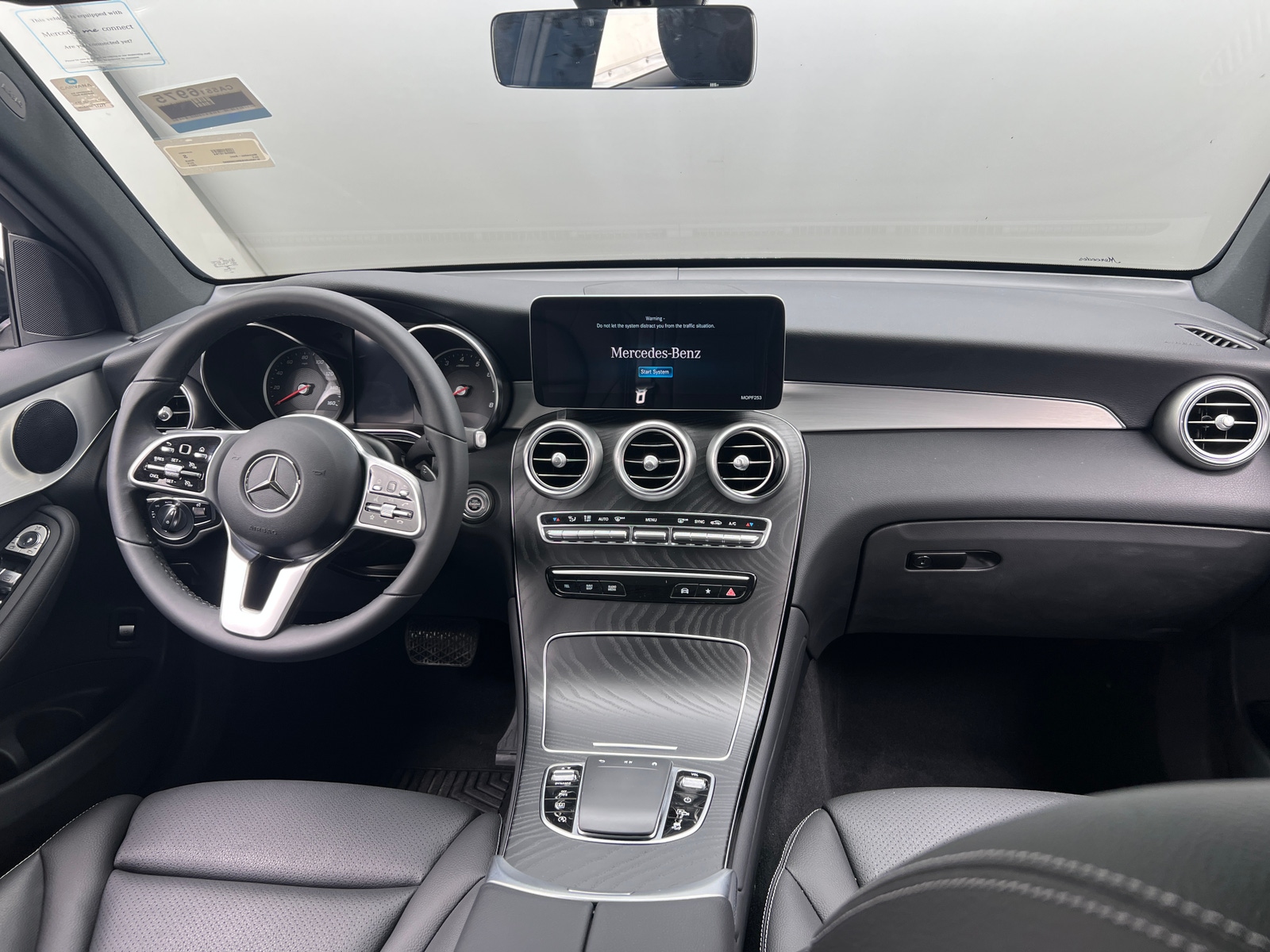 Thumbnail: 2021 Mercedes-Benz GLC - 2