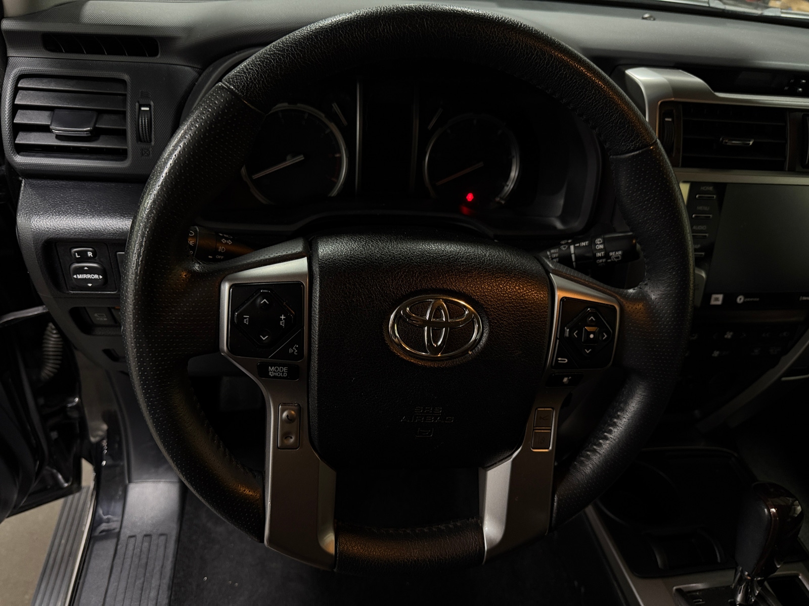 Thumbnail: 2022 Toyota 4Runner - 4