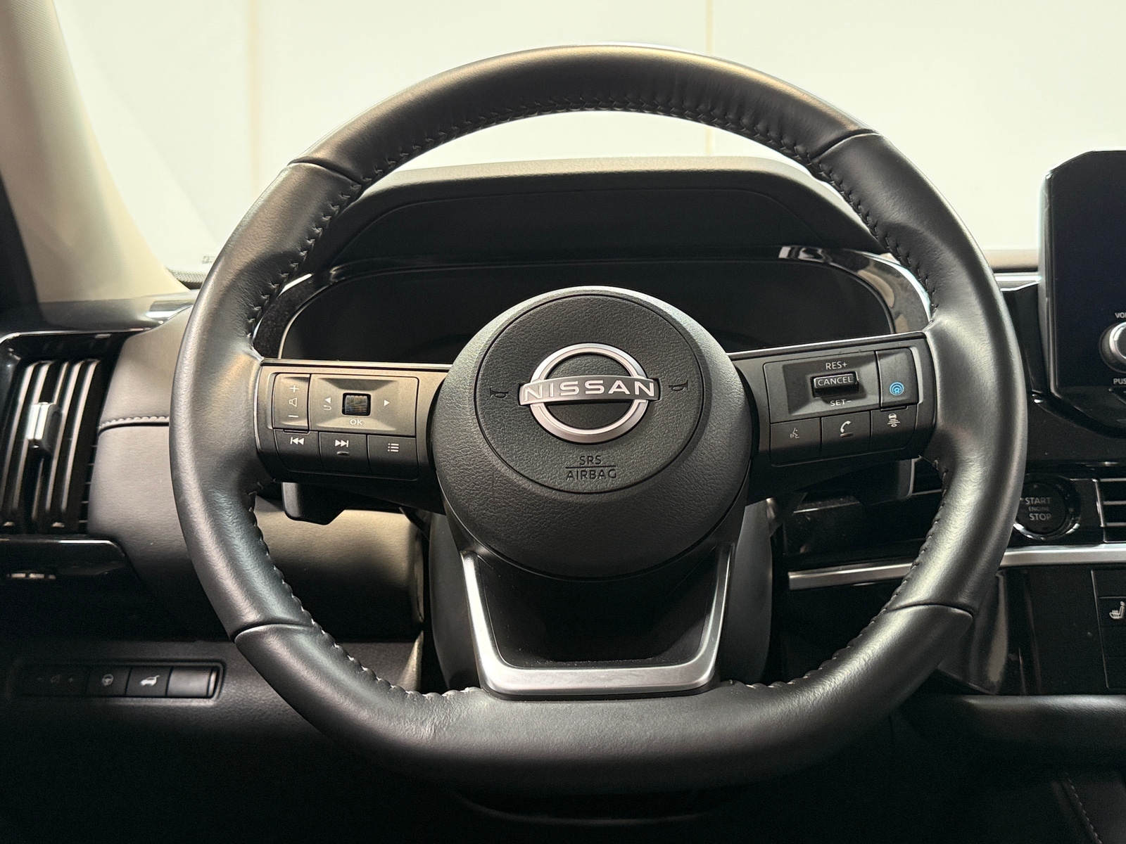 Thumbnail: 2025 Nissan Pathfinder - 5