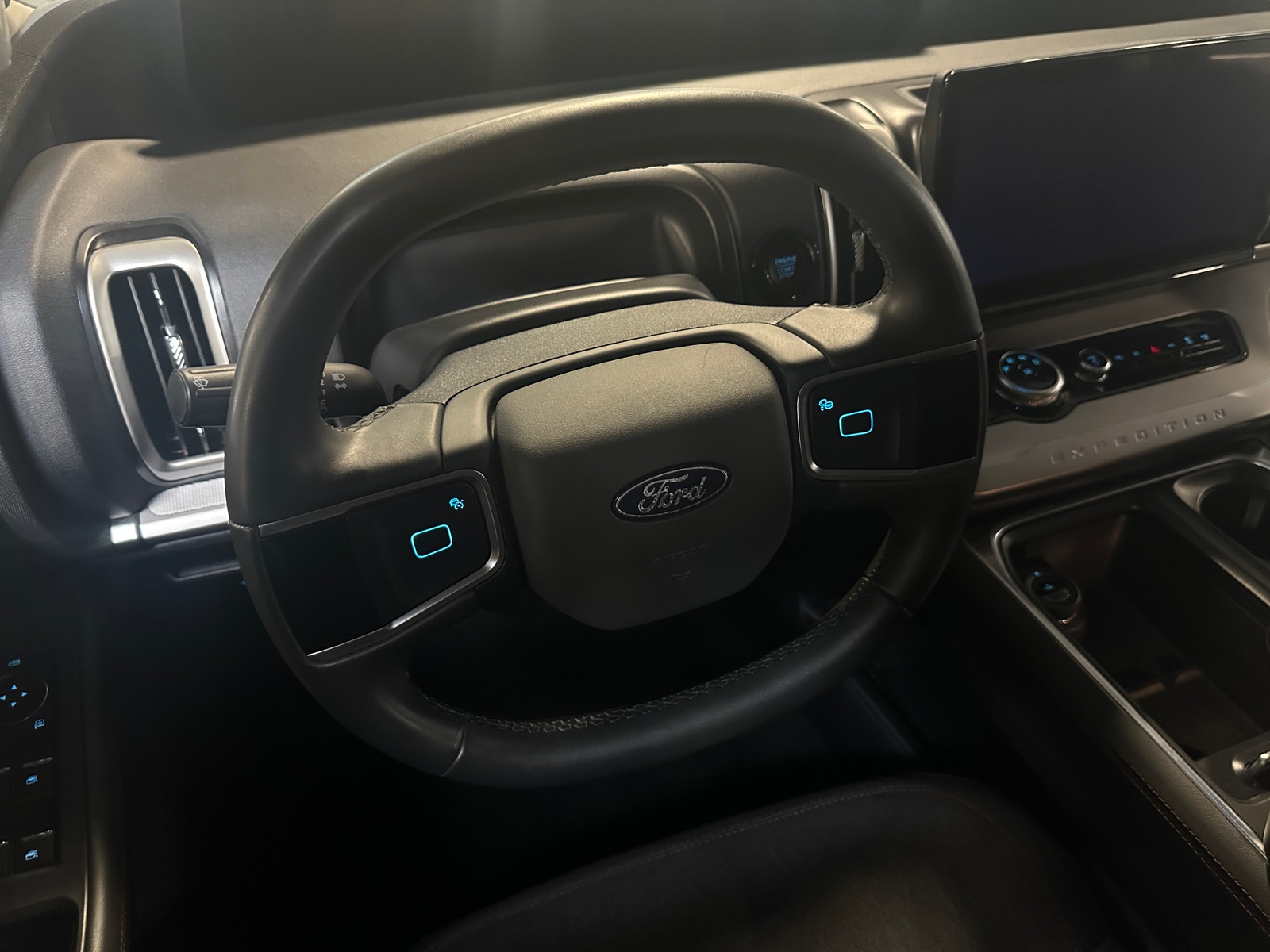 Thumbnail: 2025 Ford Expedition - 5