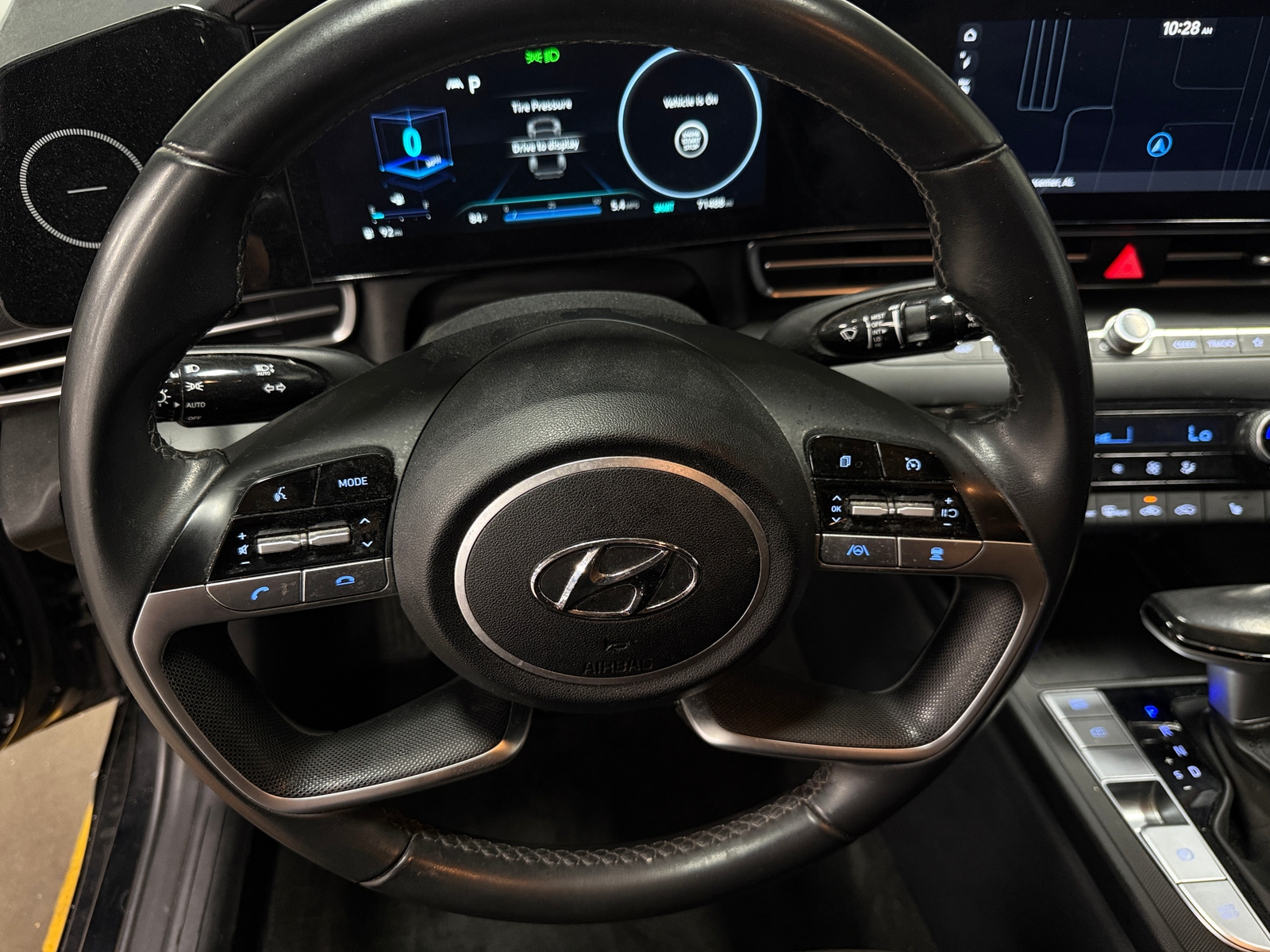 Thumbnail: 2023 Hyundai Elantra - 5