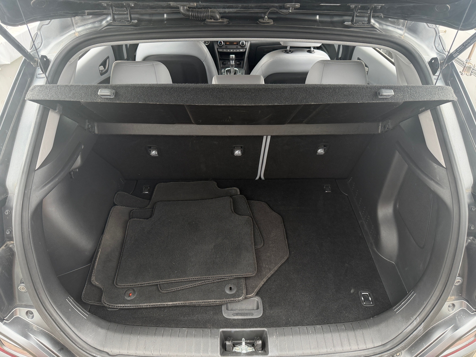 Thumbnail: 2020 Hyundai Kona - 6
