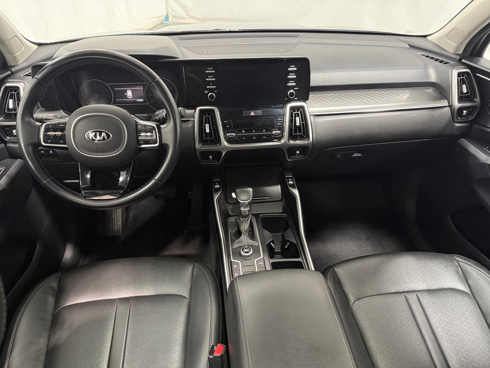 Thumbnail: 2021 Kia Sorento - 2