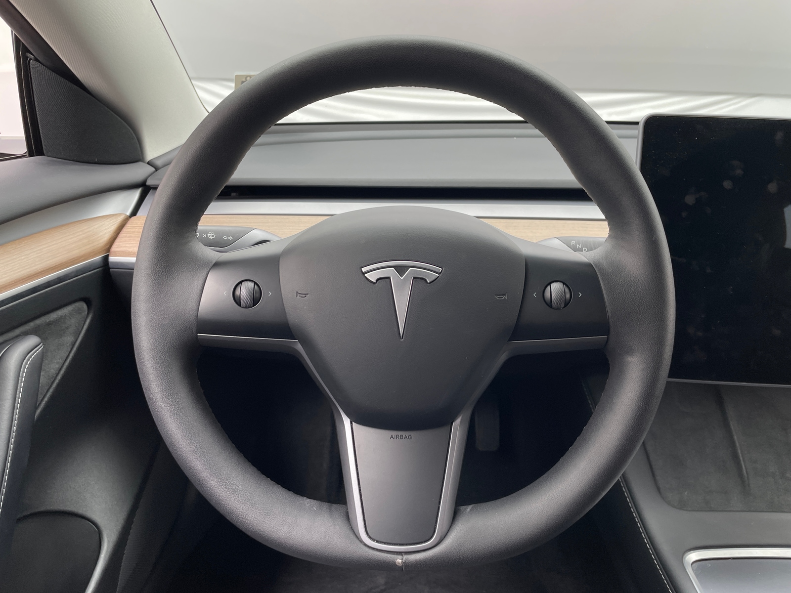 Thumbnail: 2023 Tesla Model 3 - 4