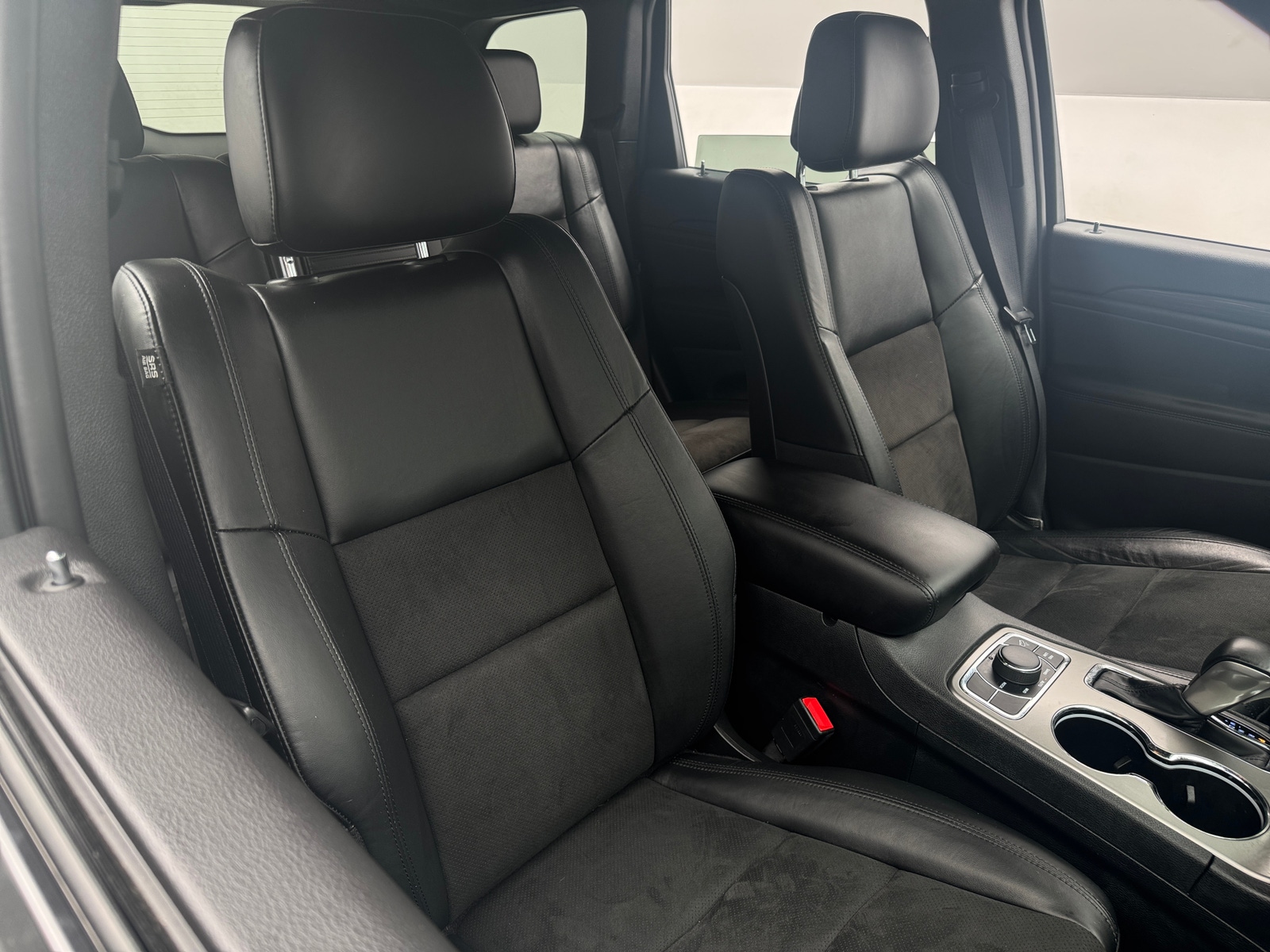 Thumbnail: 2022 Jeep Grand Cherokee - 2