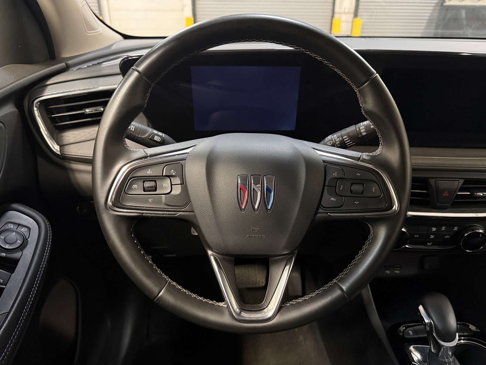 Thumbnail: 2025 Buick Encore GX - 5