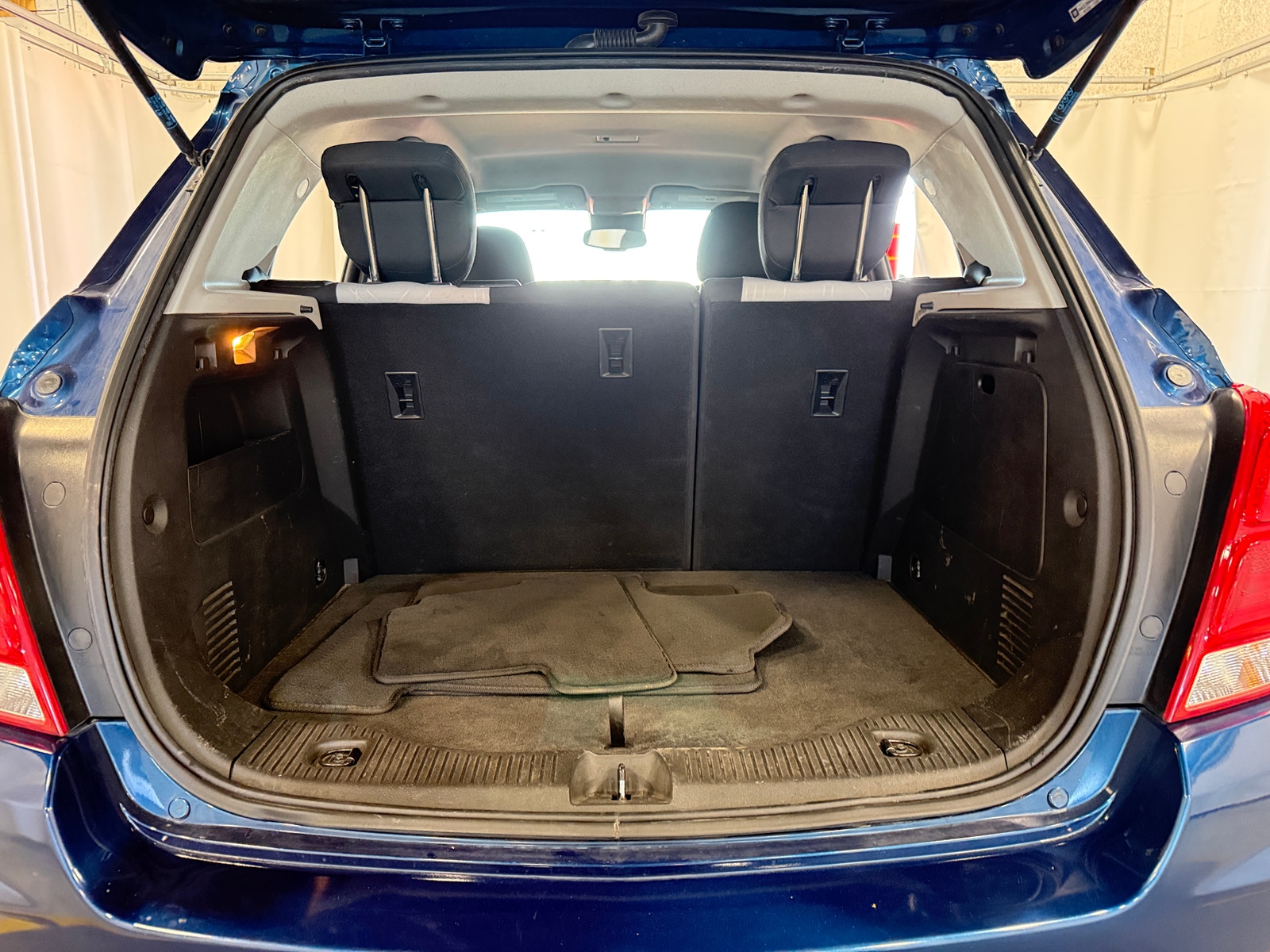 Thumbnail: 2019 Chevrolet Trax - 7
