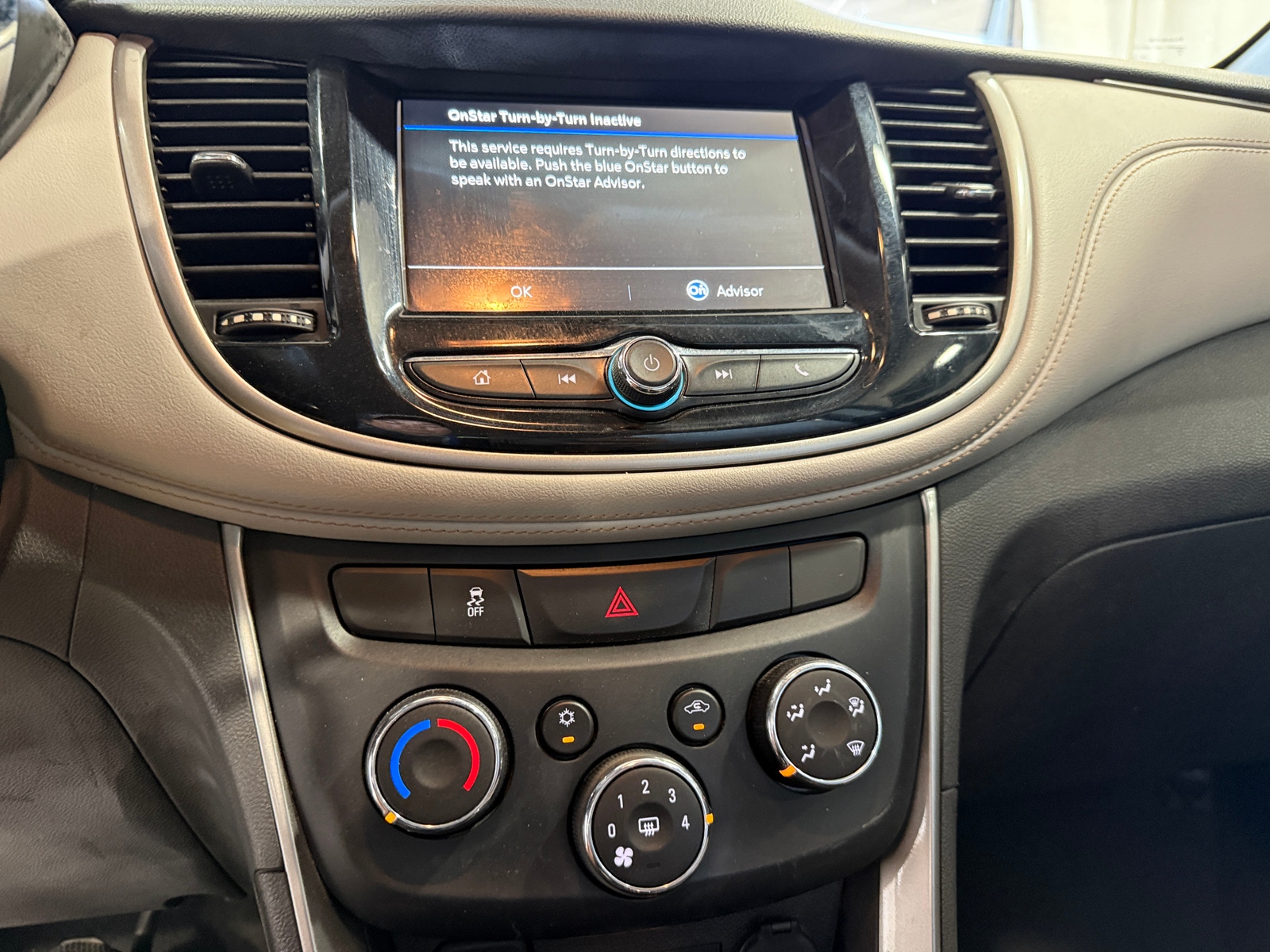 Thumbnail: 2019 Chevrolet Trax - 4