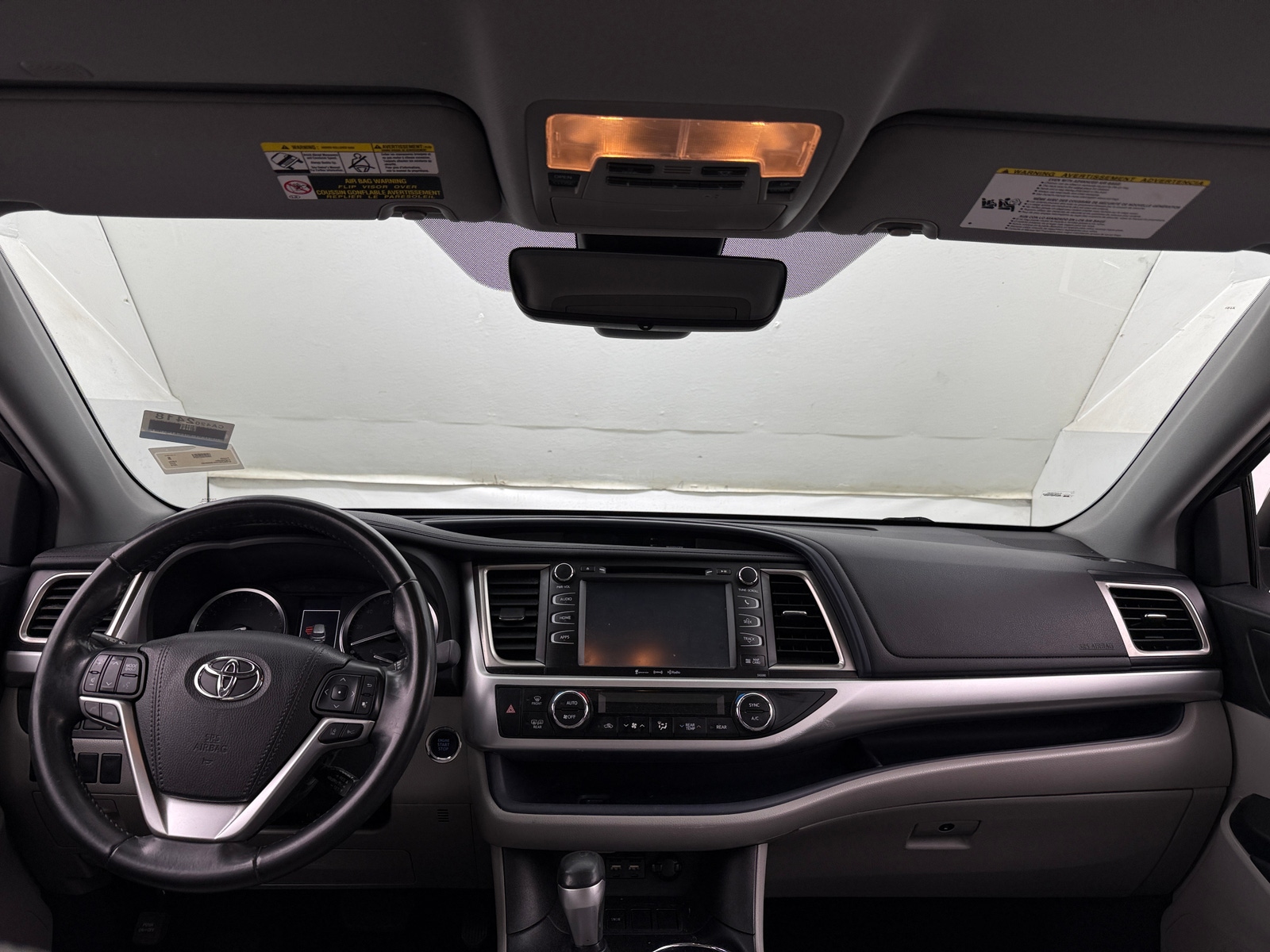 Thumbnail: 2019 Toyota Highlander - 2