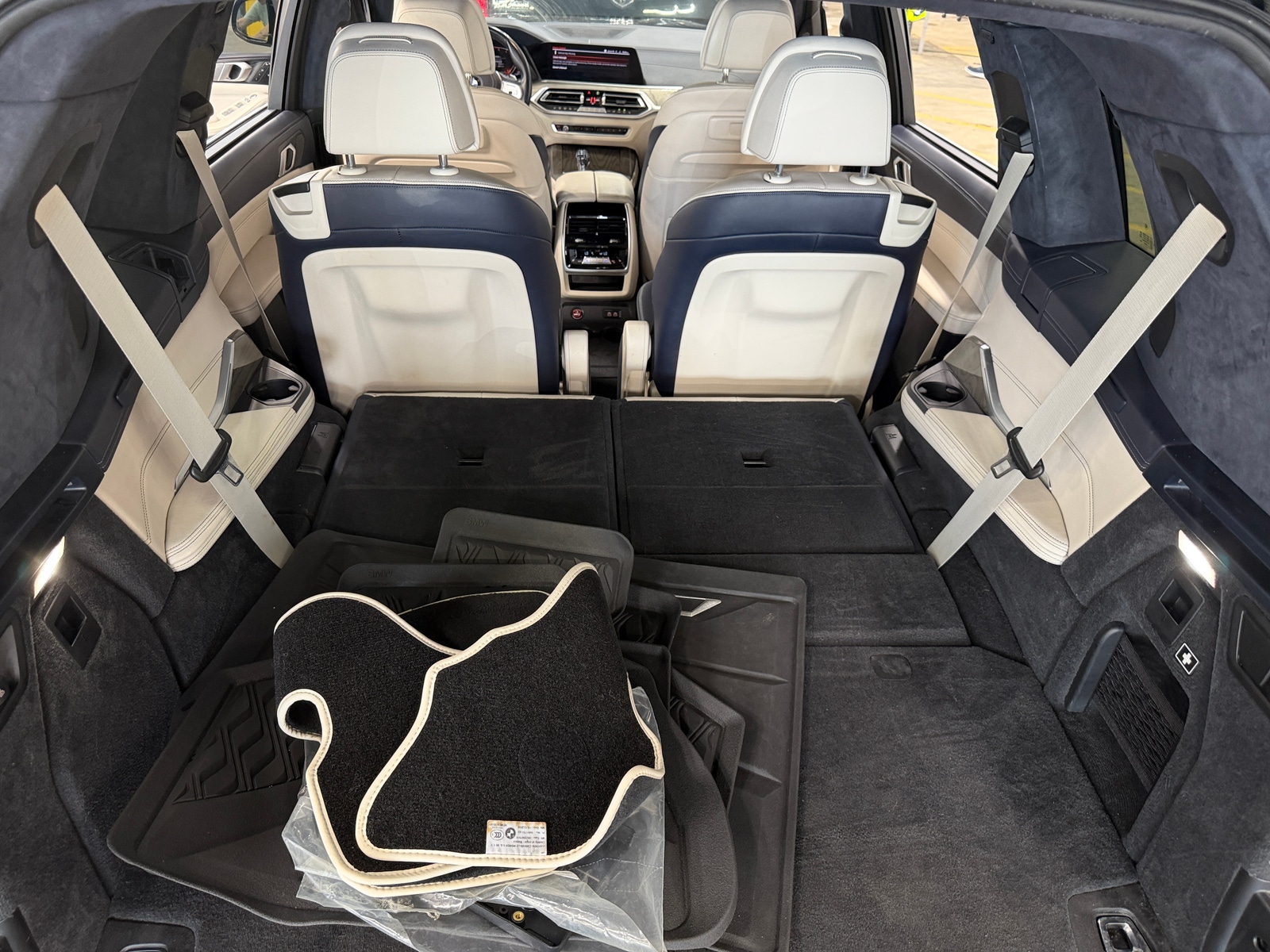 Thumbnail: 2019 BMW X7 - 6