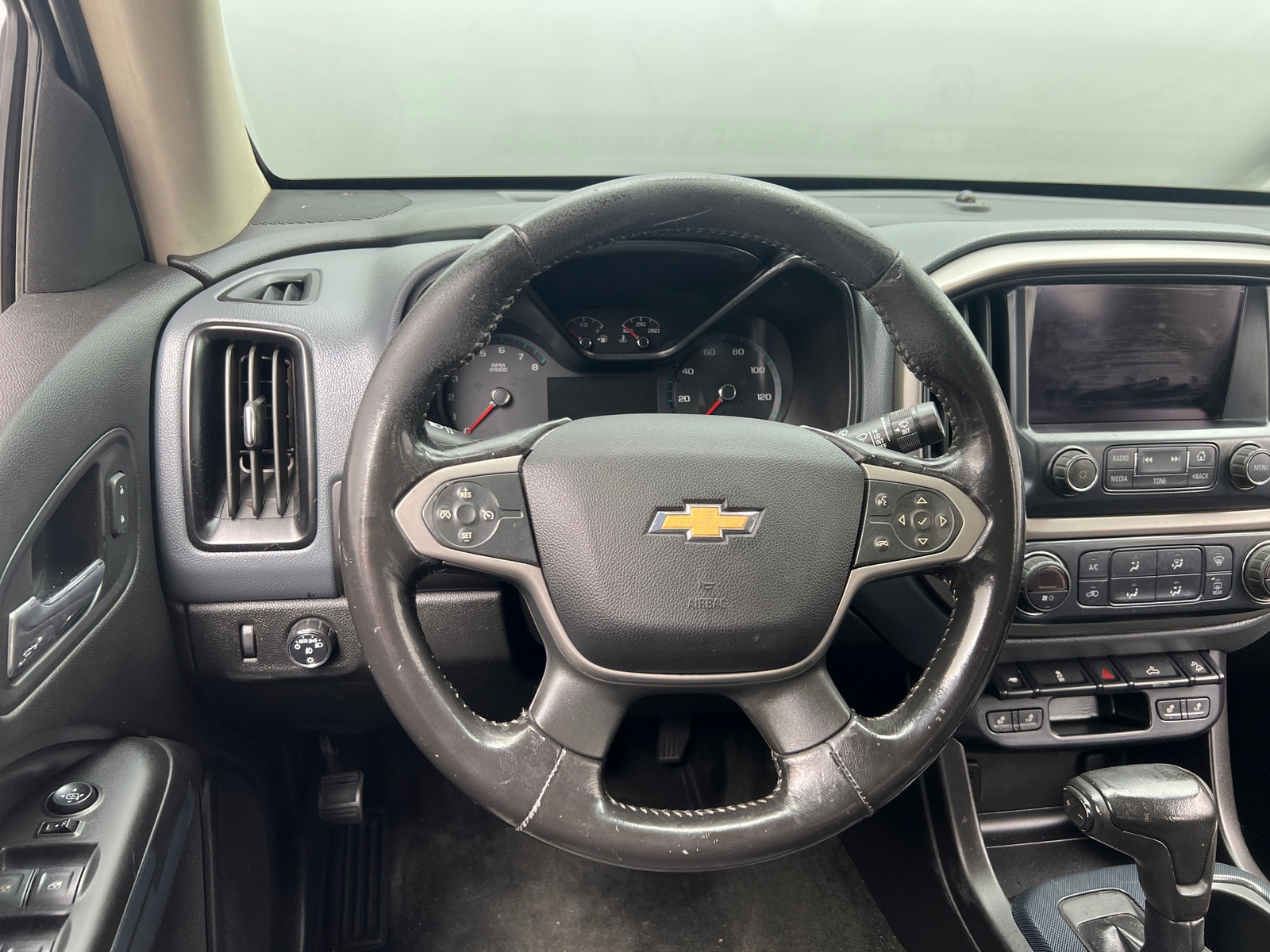 Thumbnail: 2017 Chevrolet Colorado - 5