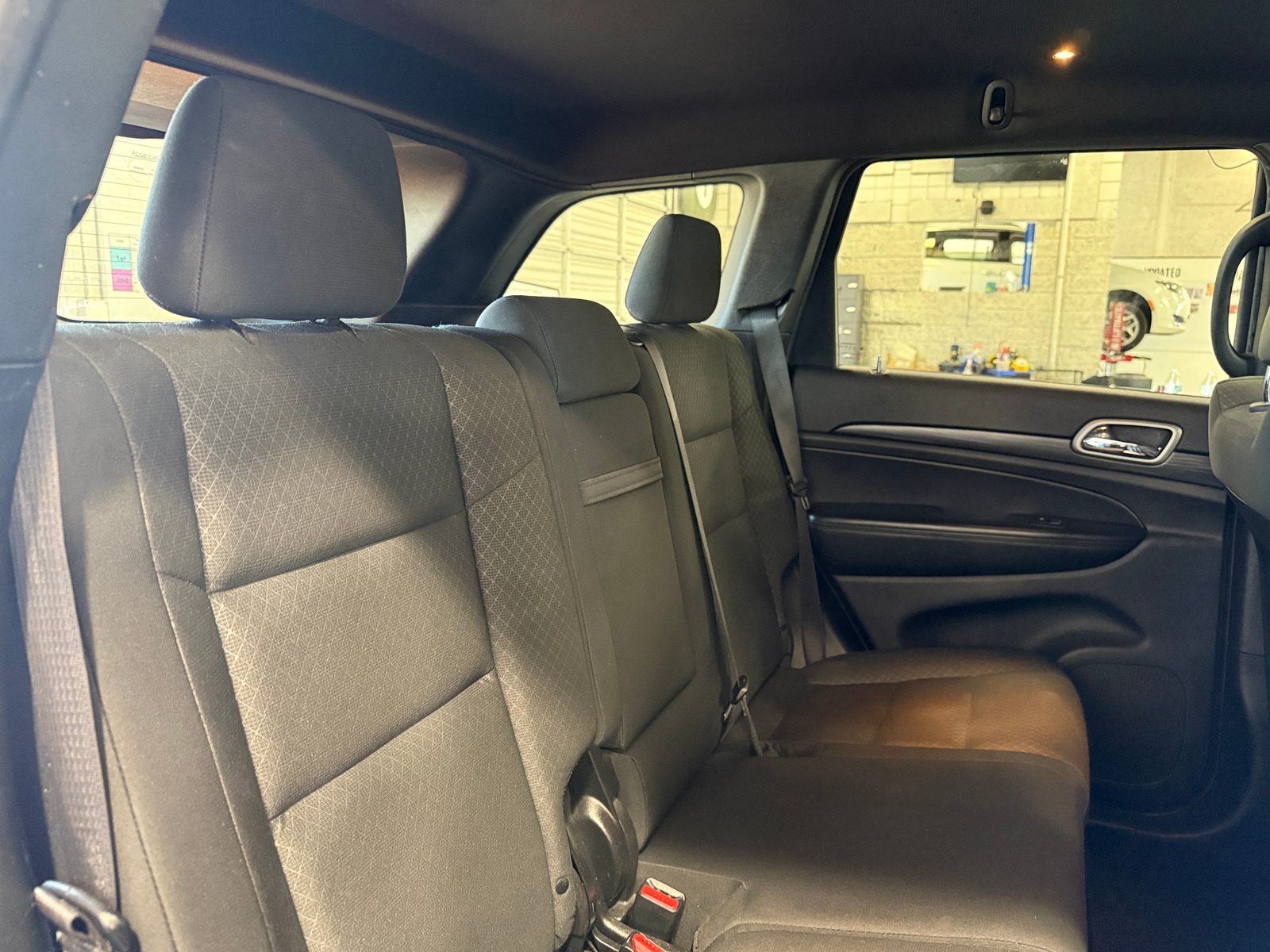 Thumbnail: 2019 Jeep Grand Cherokee - 6
