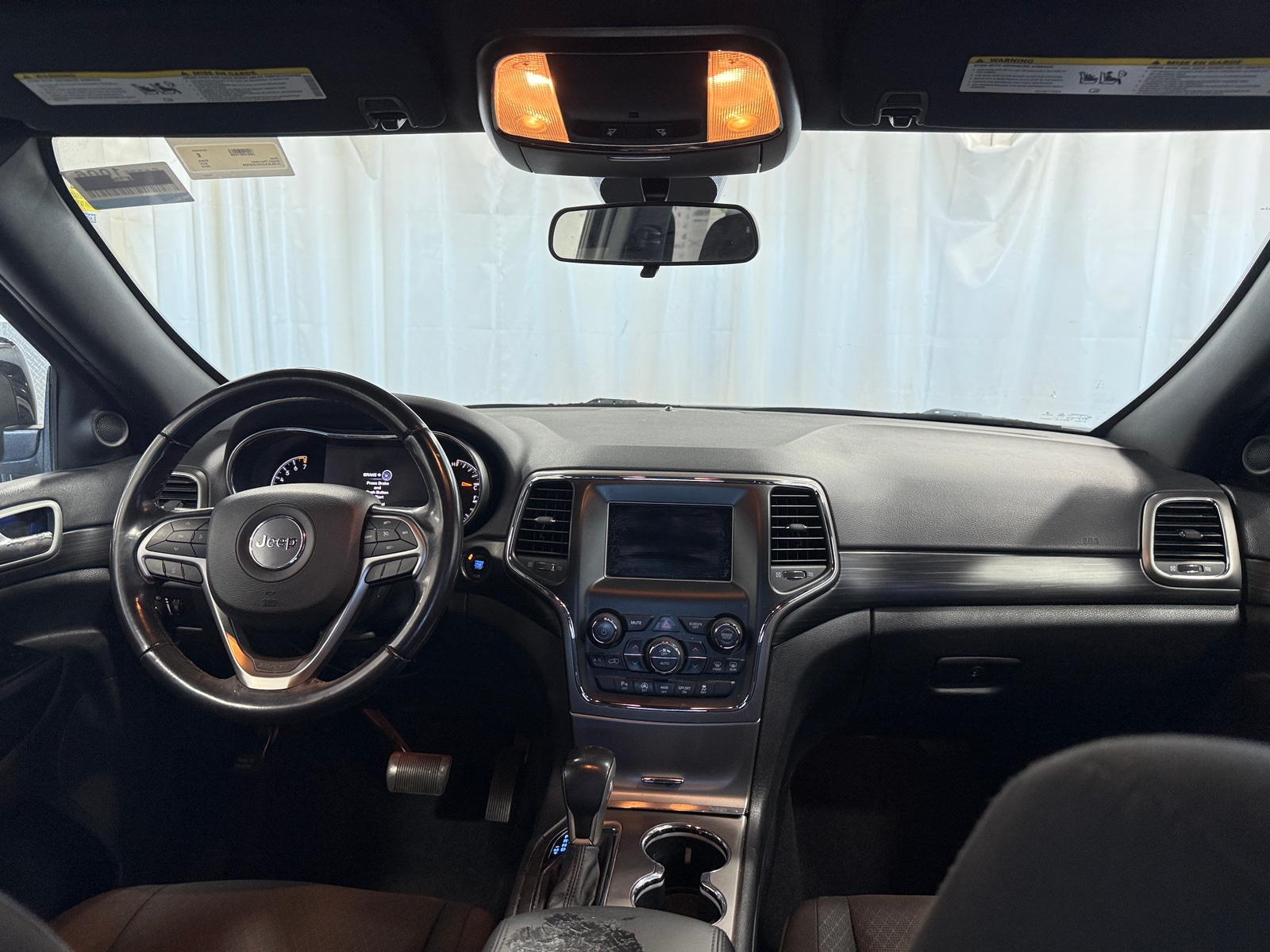 Thumbnail: 2019 Jeep Grand Cherokee - 3