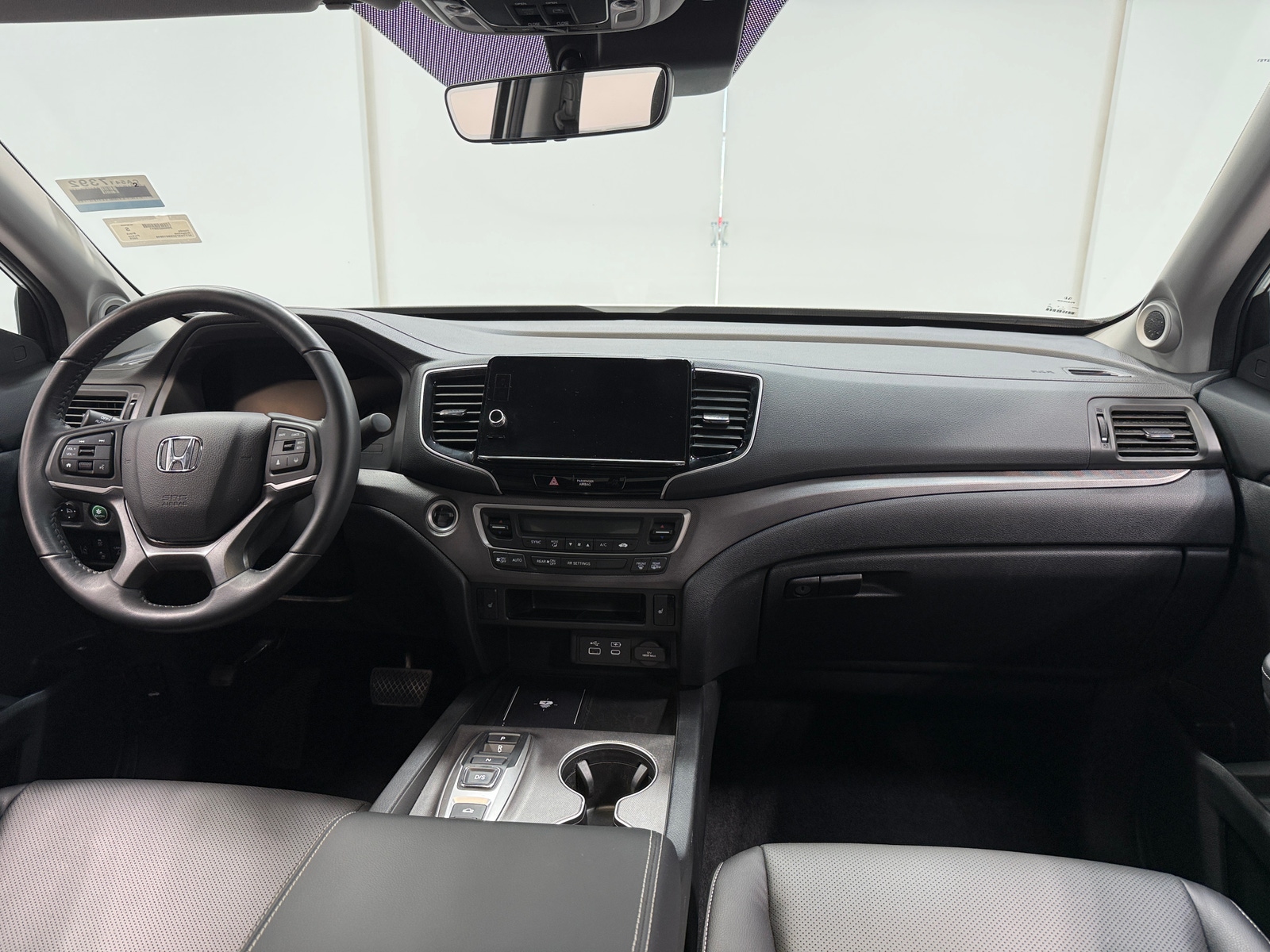Thumbnail: 2025 Honda Ridgeline - 2