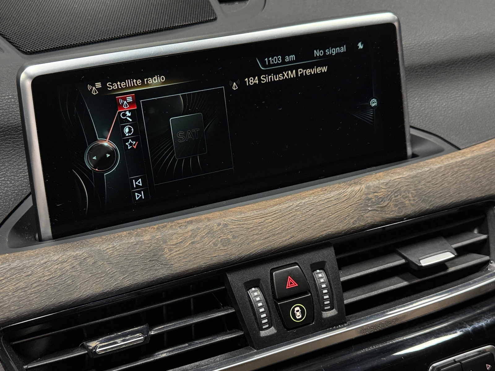 Thumbnail: 2016 BMW X1 - 3