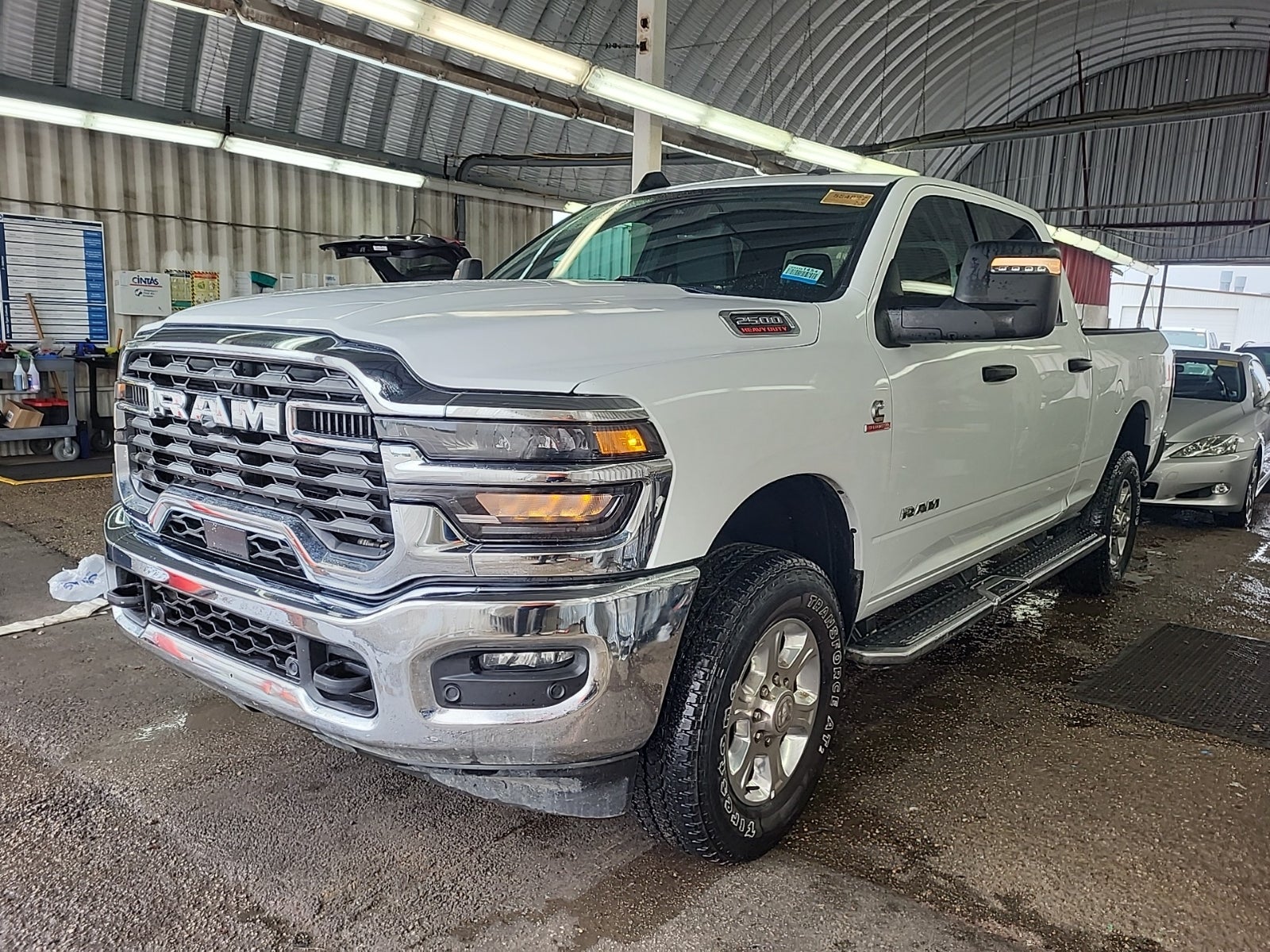 2025 Ram 2500 Big Horn 4x4 Crew Cab 6'4" Box