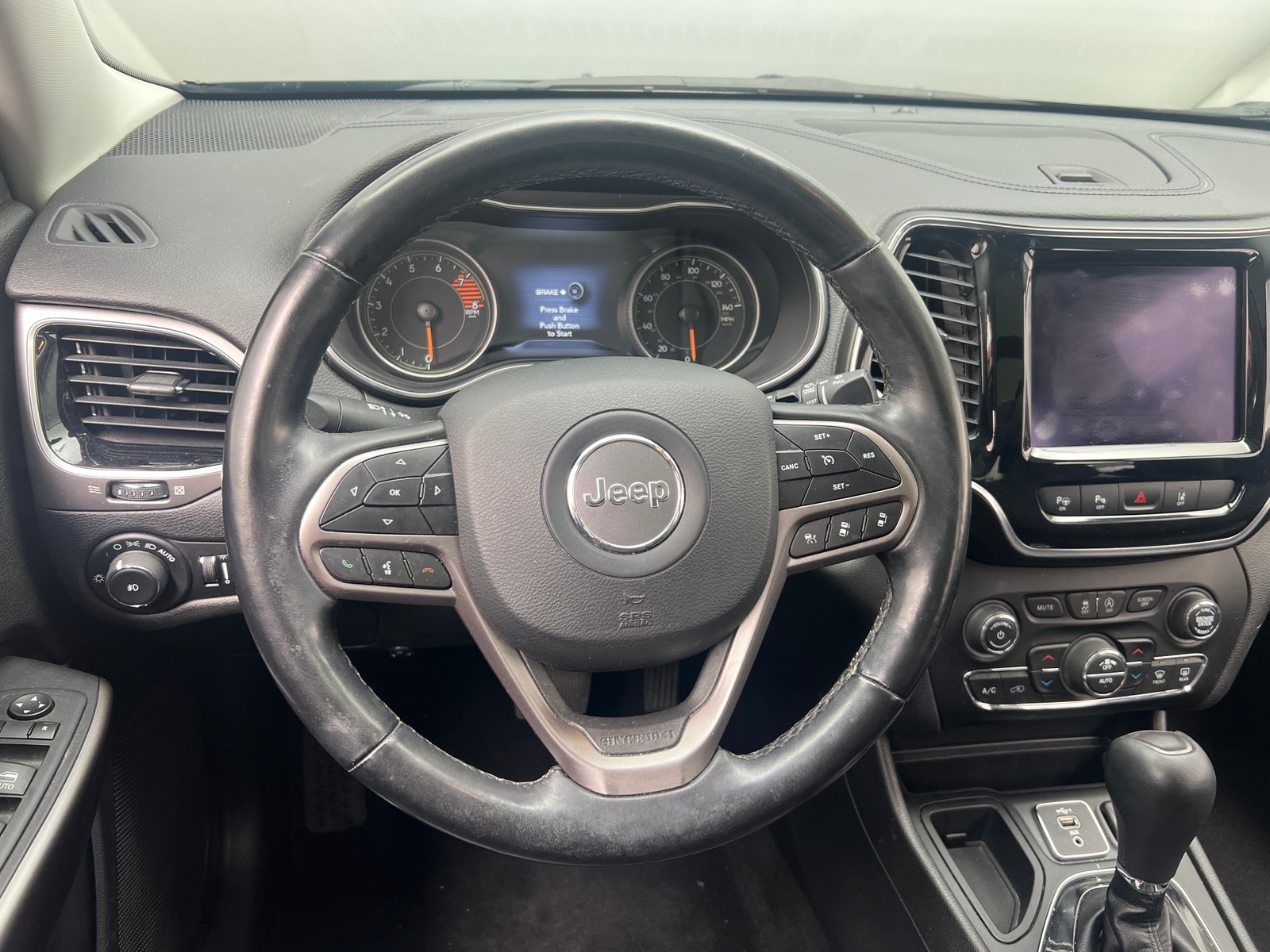Thumbnail: 2021 Jeep Cherokee - 4