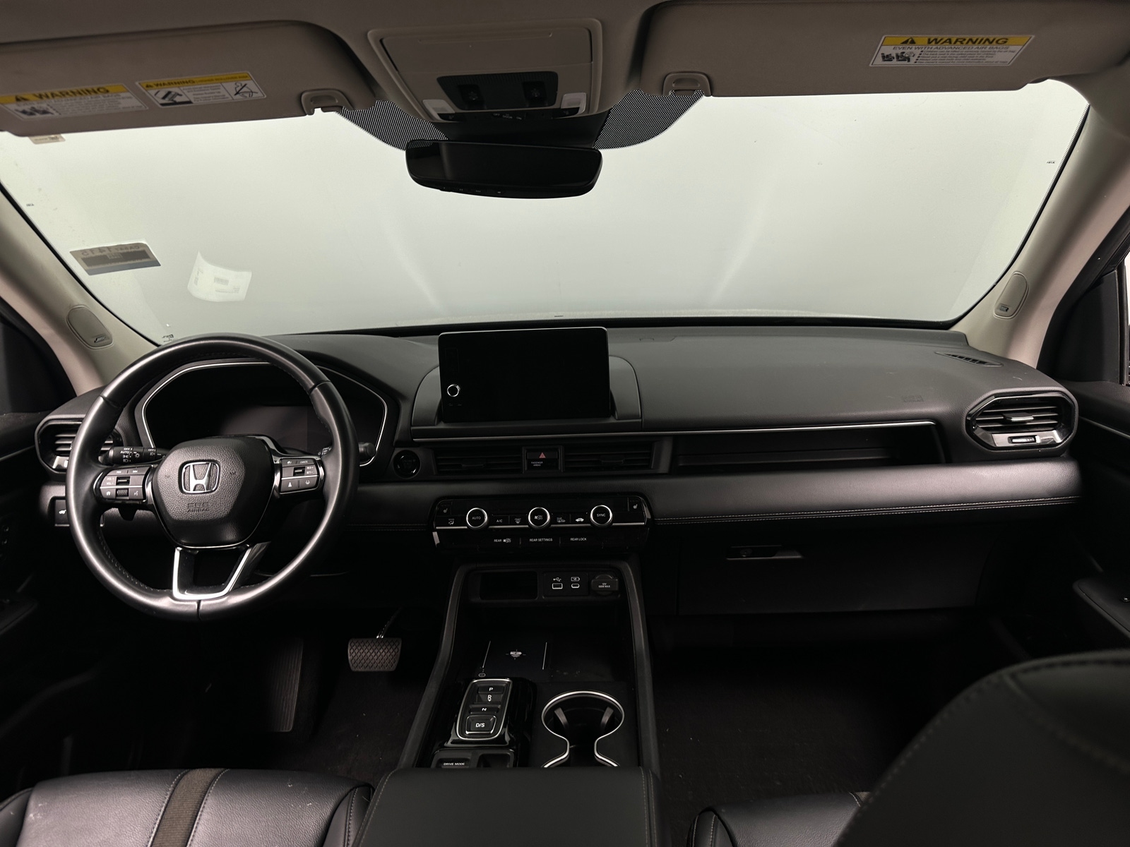 Thumbnail: 2023 Honda Pilot - 2