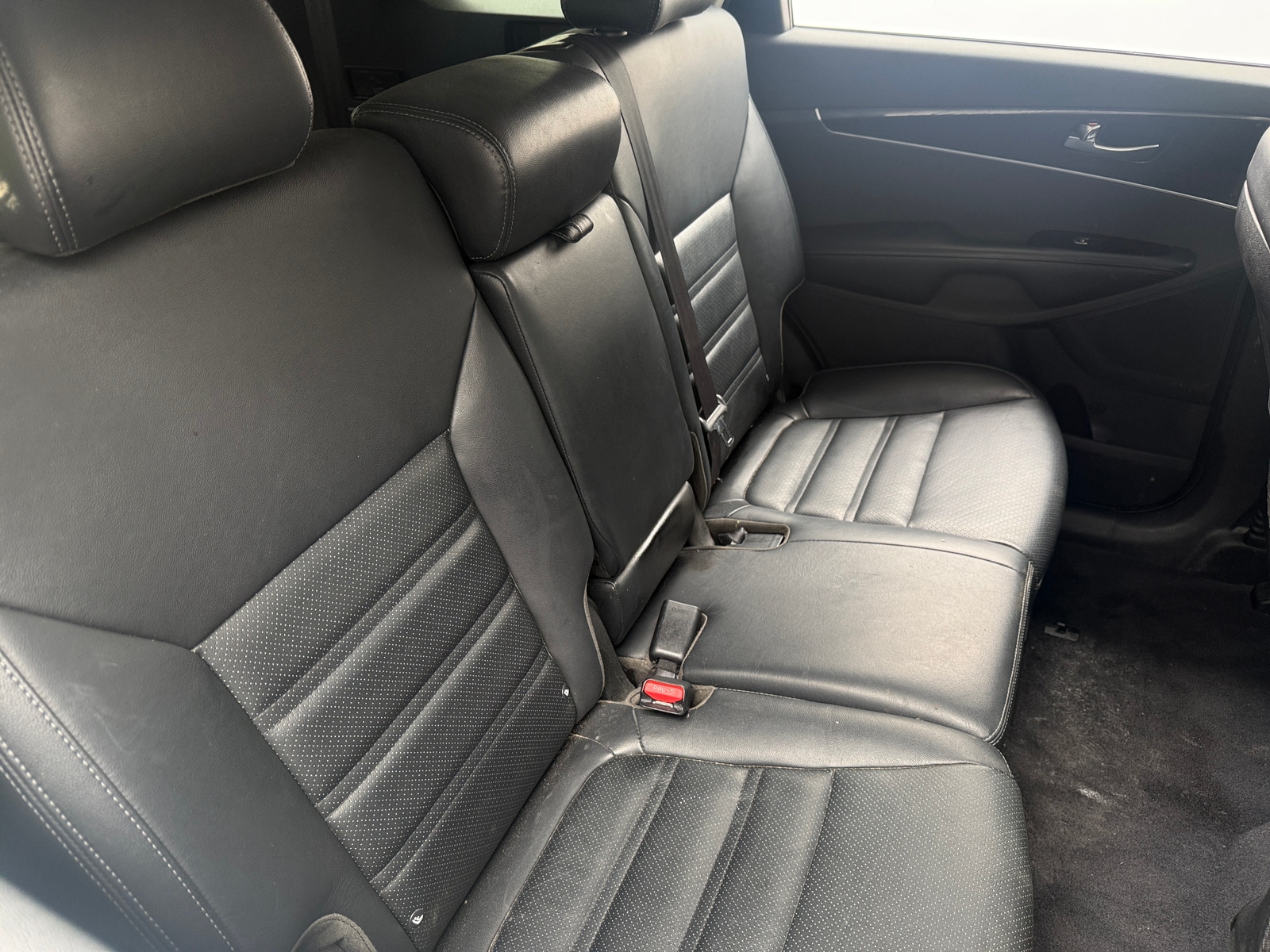 Thumbnail: 2019 Kia Sorento - 5