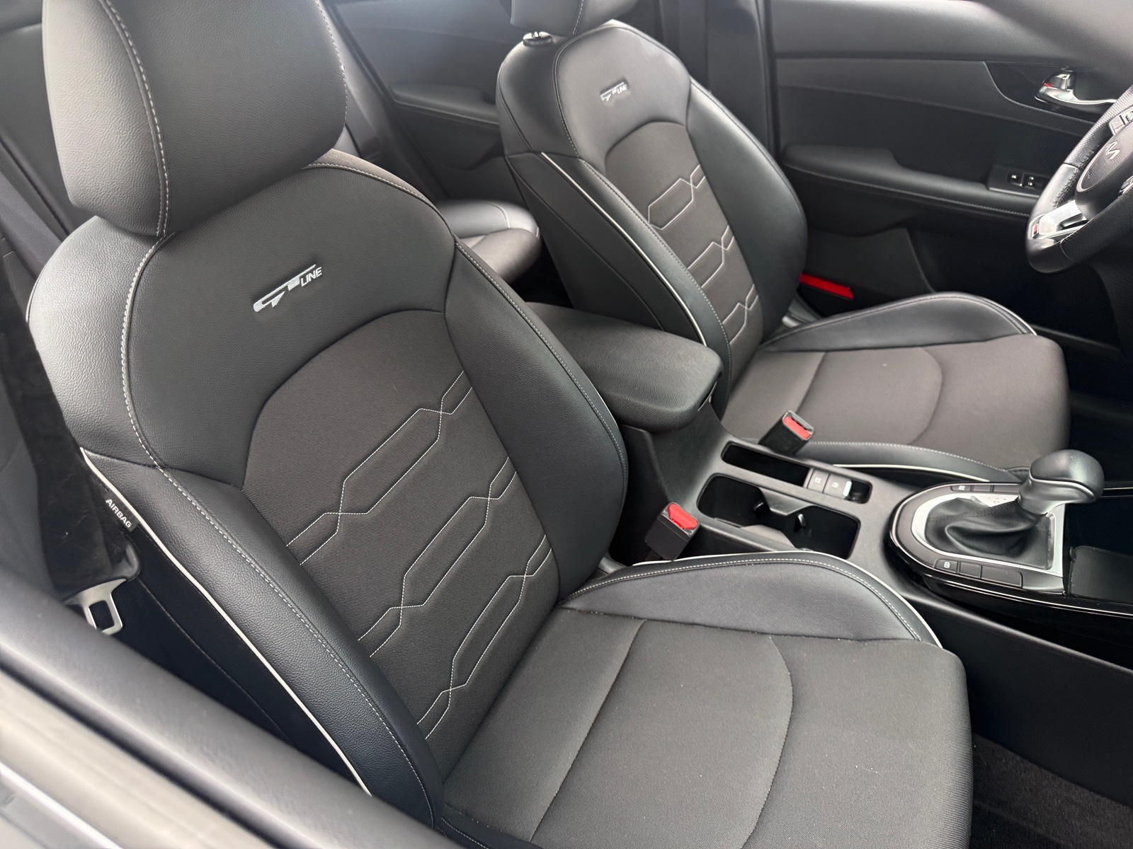 Thumbnail: 2024 Kia Forte - 2