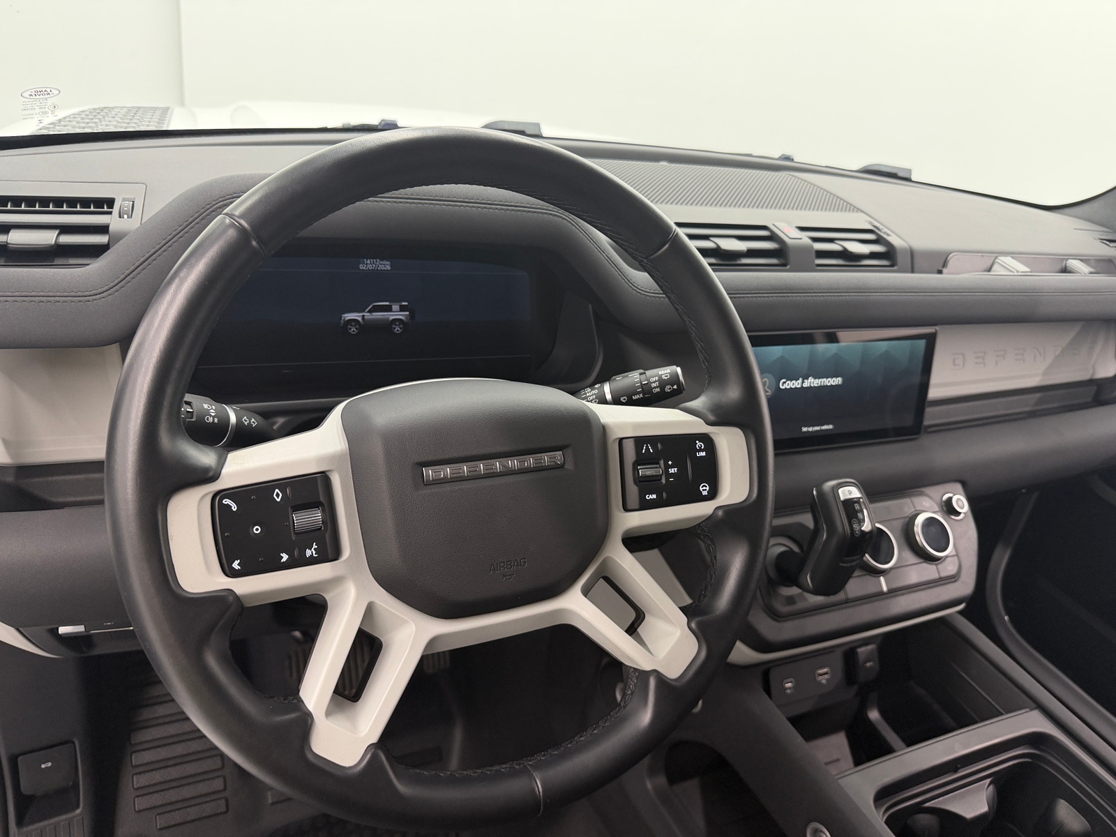 Thumbnail: 2023 Land Rover Defender - 4