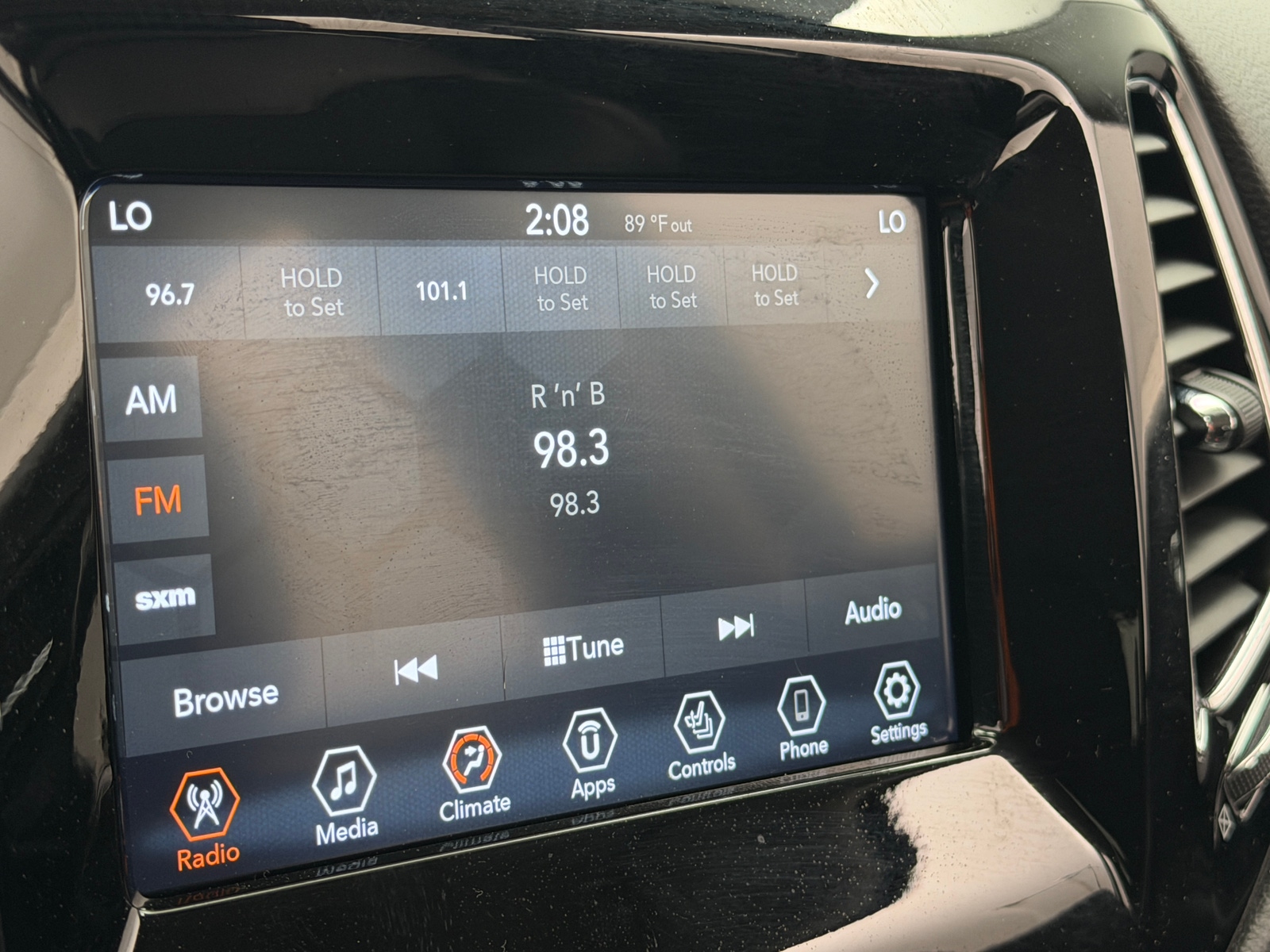 Thumbnail: 2021 Jeep Compass - 4